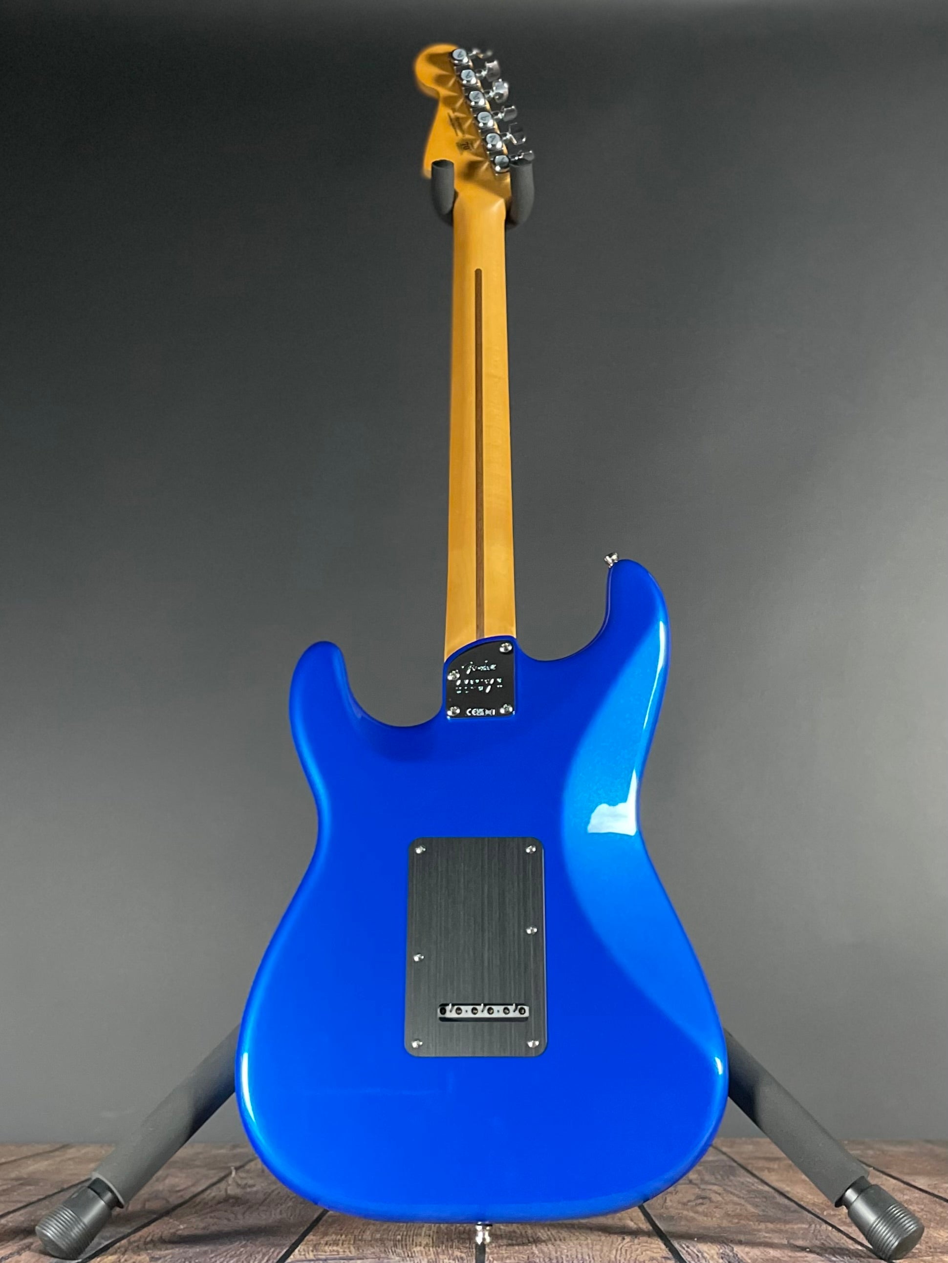 Fender American Ultra II Stratocaster, Ebony- Noble Blue (8lbs 1oz) - Metronome Music Inc.
