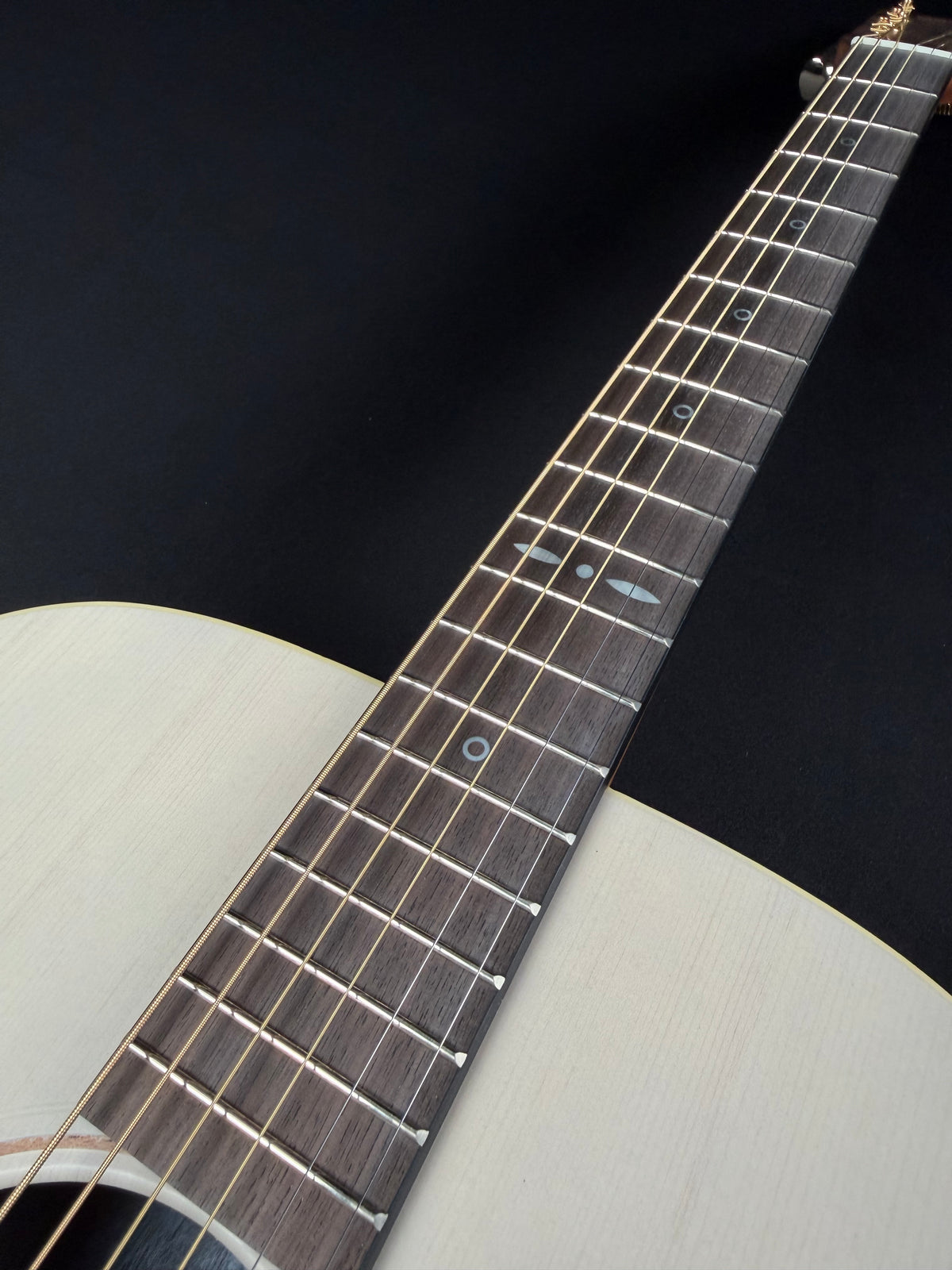 Yamaha Storia I Acoustic-Electric Guitar