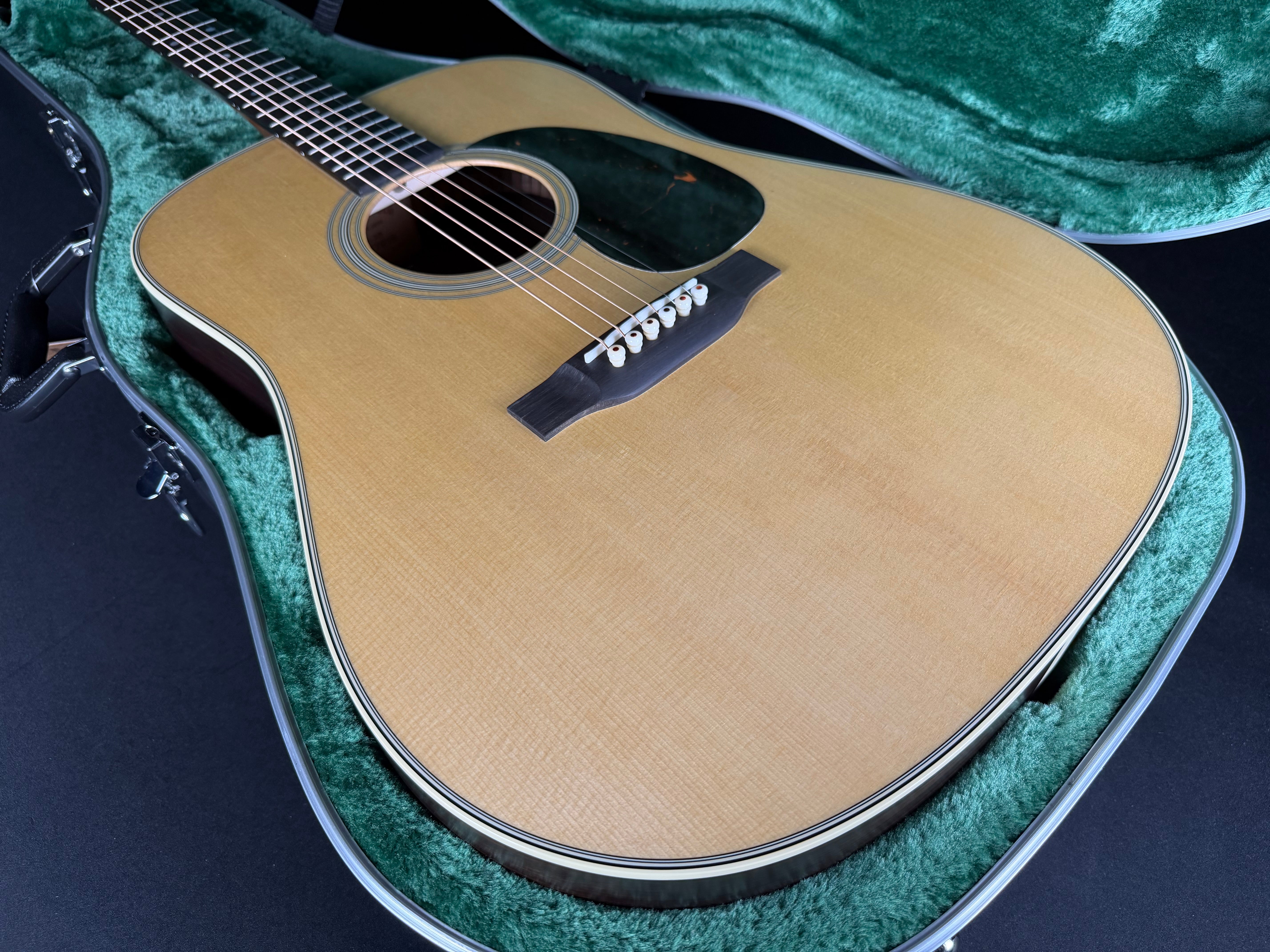 Martin D-28 Standard w/Hardshell Case - Satin Natural - Metronome Music Inc.