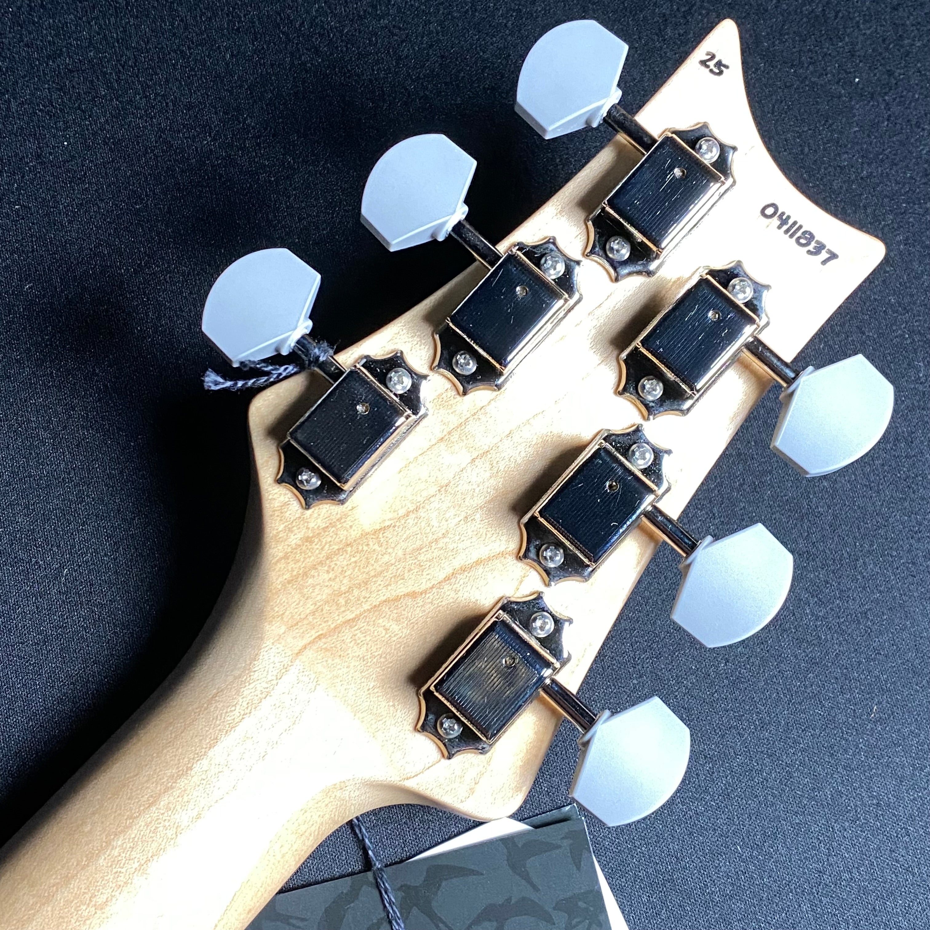 Paul Reed Smith, PRS Silver Sky, Maple- Moc Sand (SALE) - Metronome Music Inc.