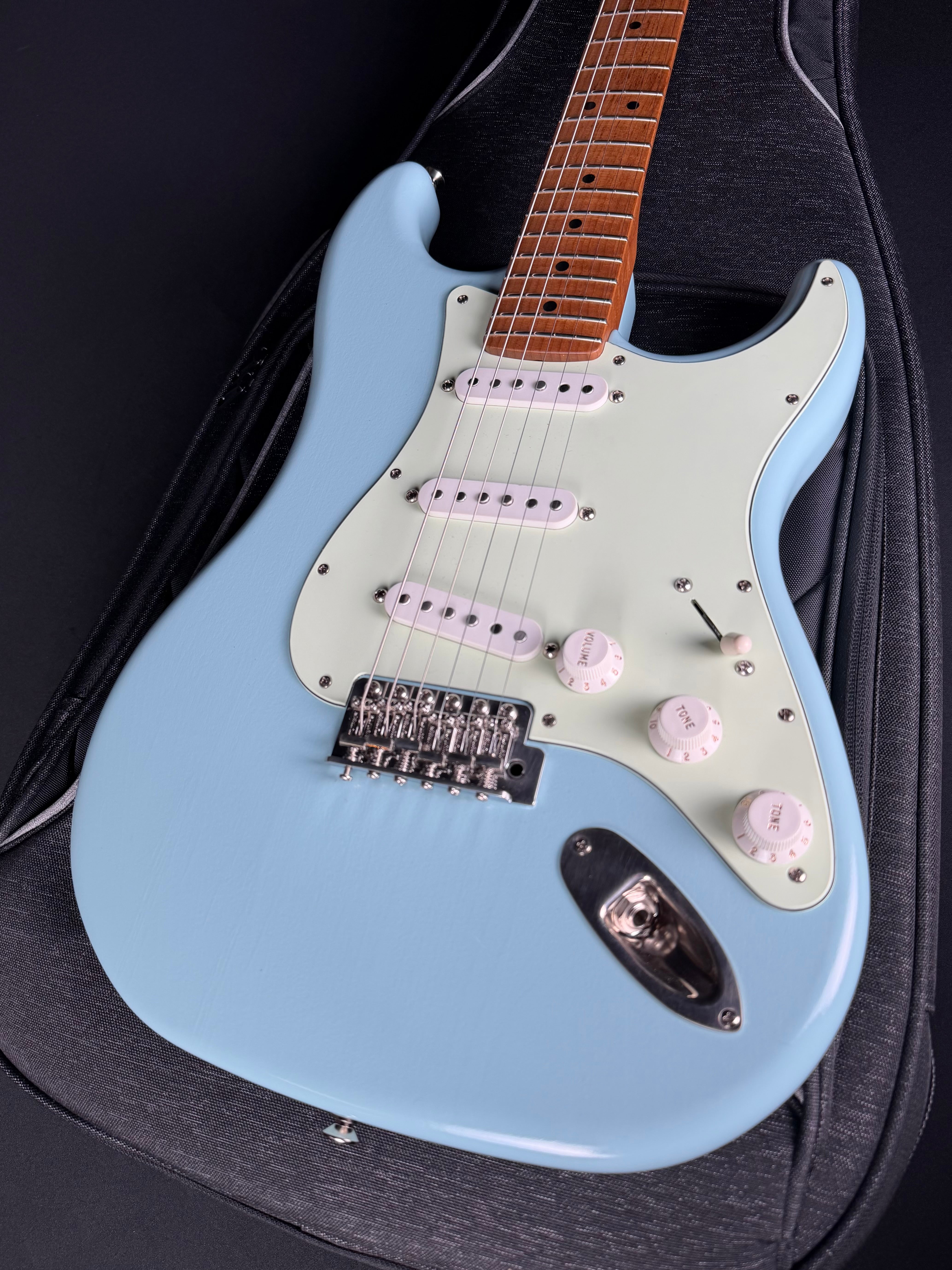 LSL Instruments Era Series Saticoy SSS - Faded Sonic Blue (2026)