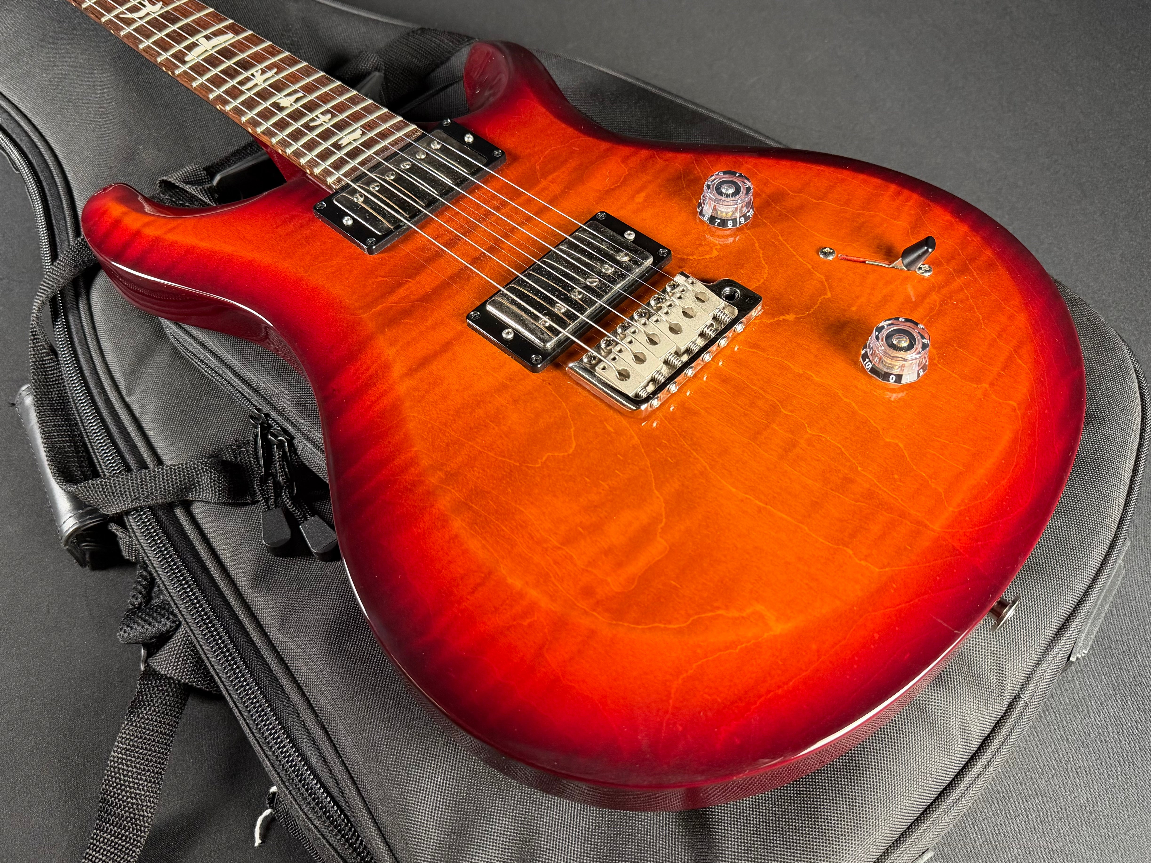 PRS S2 Custom 22 w/Gig Bag - Dark Cherry Burst (2014)