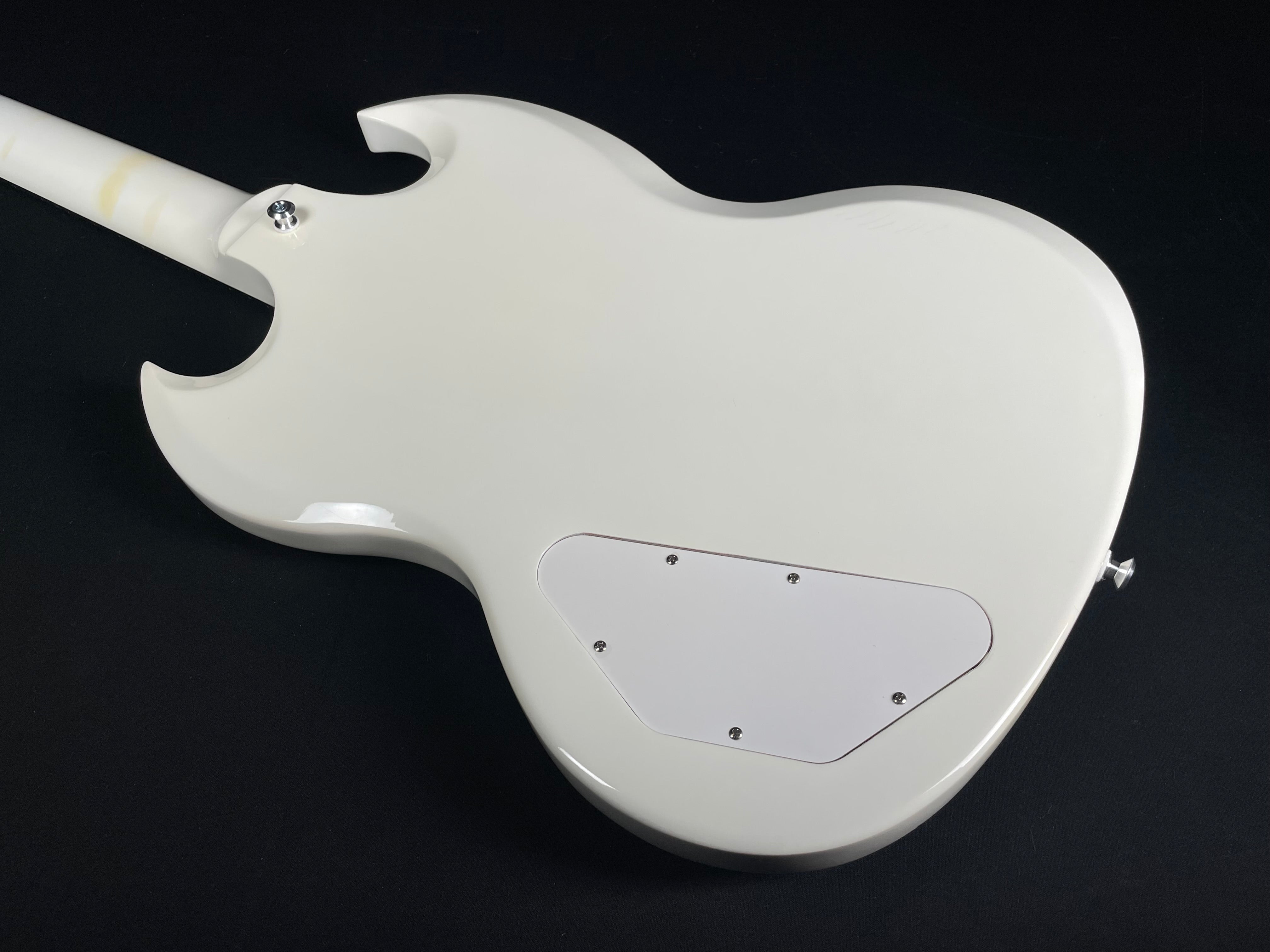 Gibson SG Baritone Limited Edition w/OHSC - Alpine White (2013) - Metronome Music Inc.