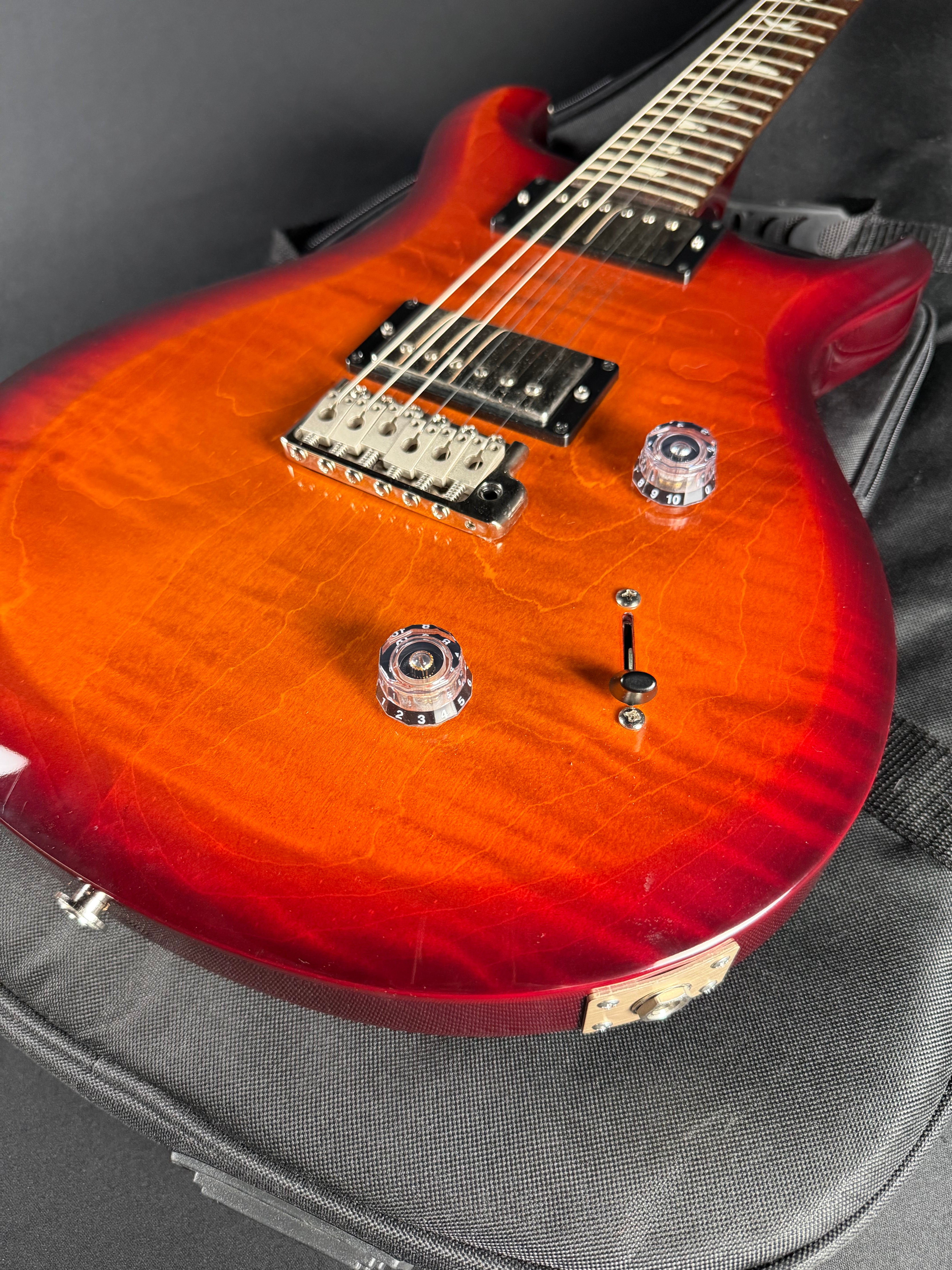 PRS S2 Custom 22 w/Gig Bag - Dark Cherry Burst (2014)