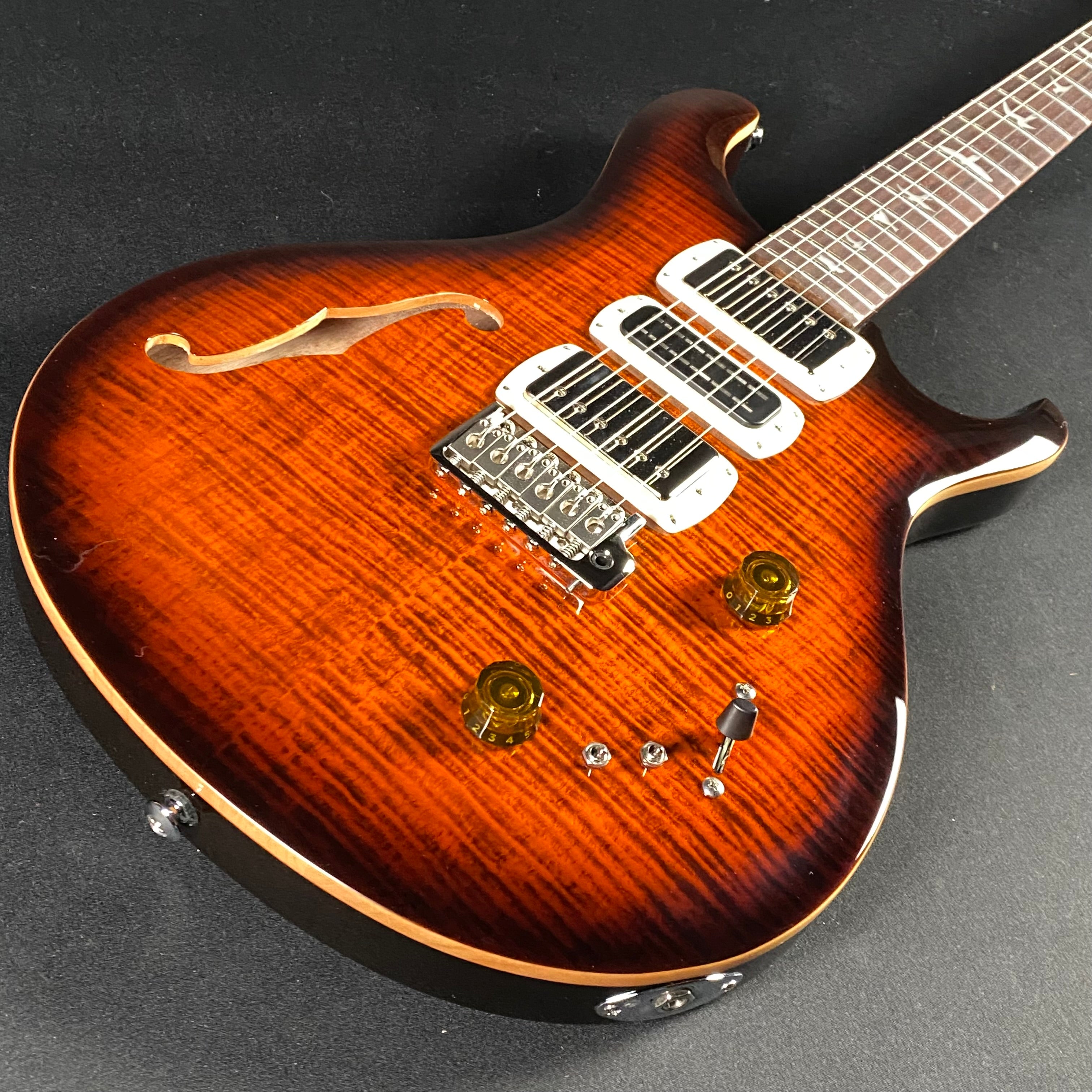Paul Reed Smith, PRS SE Special Semi-Hollow Electric Guitar - Orange Tiger Smokeburst (SALE) - Metronome Music Inc.