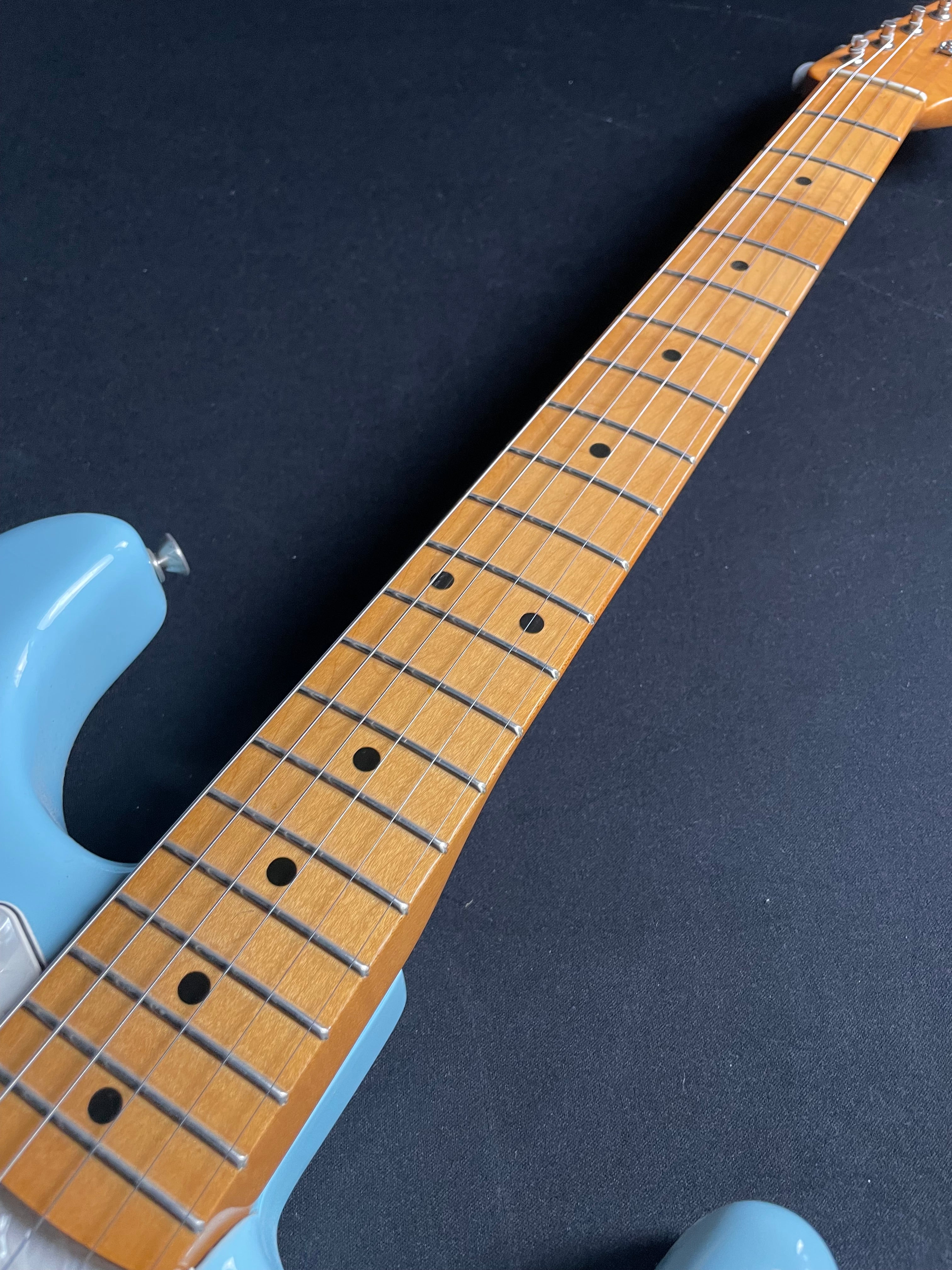 Fender Classic Series '50s Stratocaster w/Gig Bag - Daphne Blue (2007) - Metronome Music Inc.