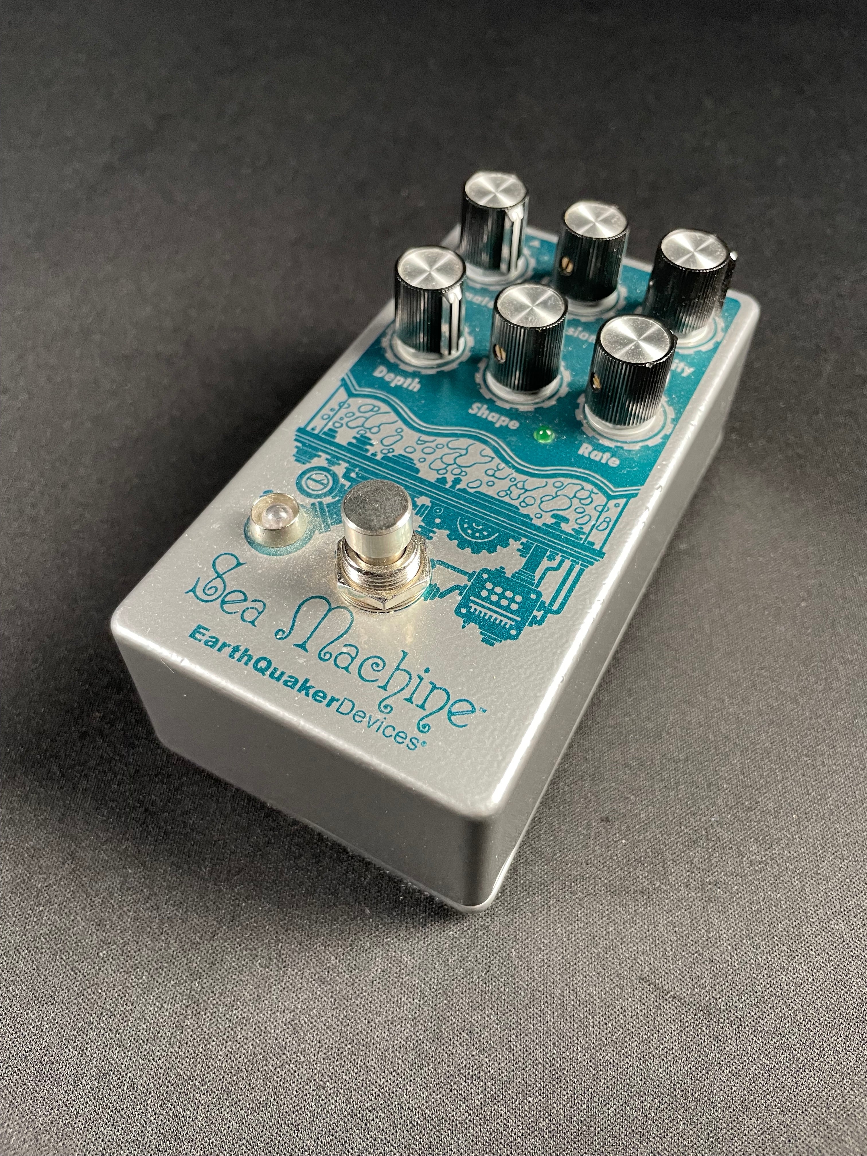 Earthquaker Devices Sea Machine Chorus (used) (SOLD) - Metronome Music Inc.
