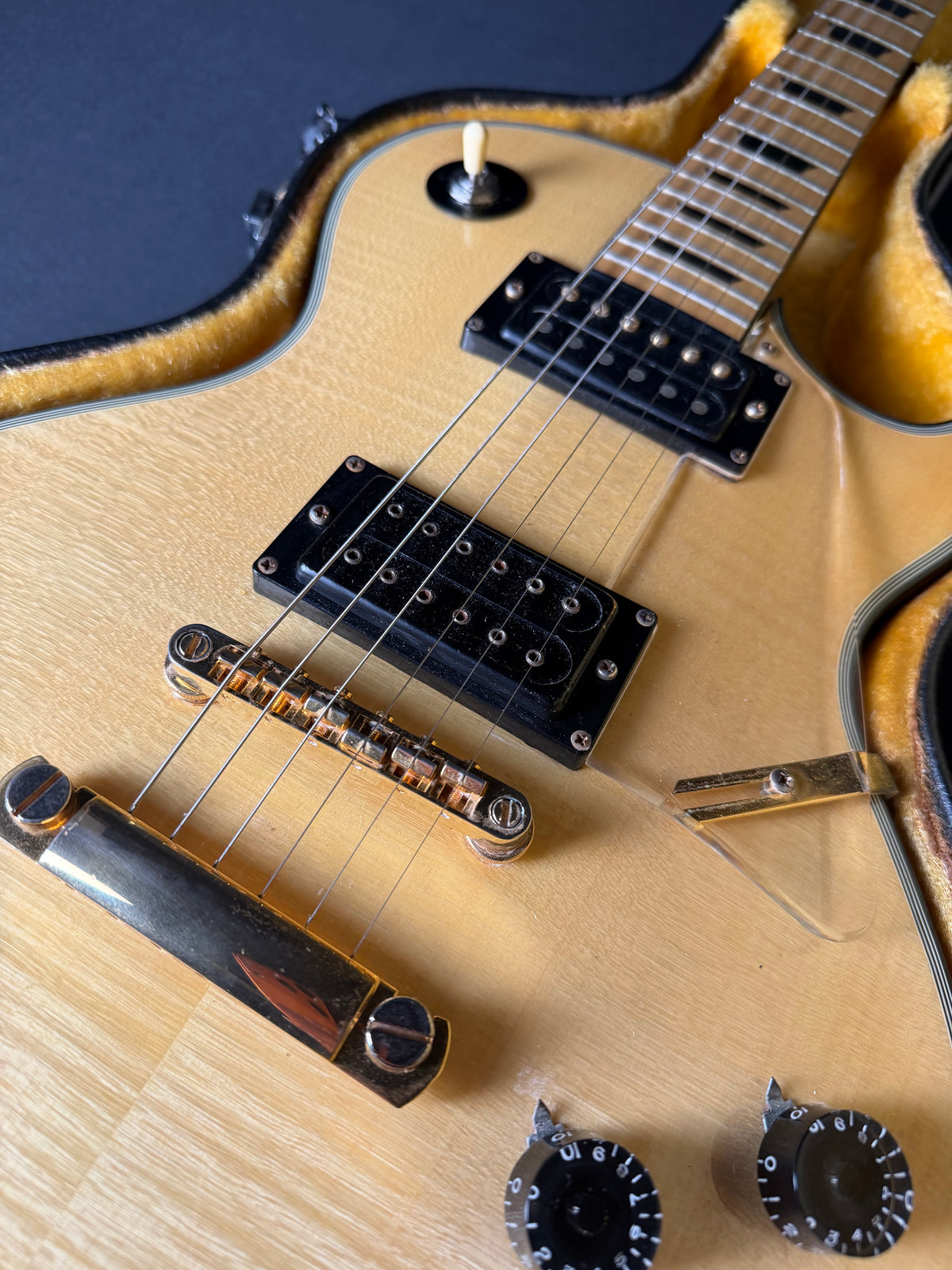 Electra Super Rock Model 2249 w/Case - Natural (1970s)