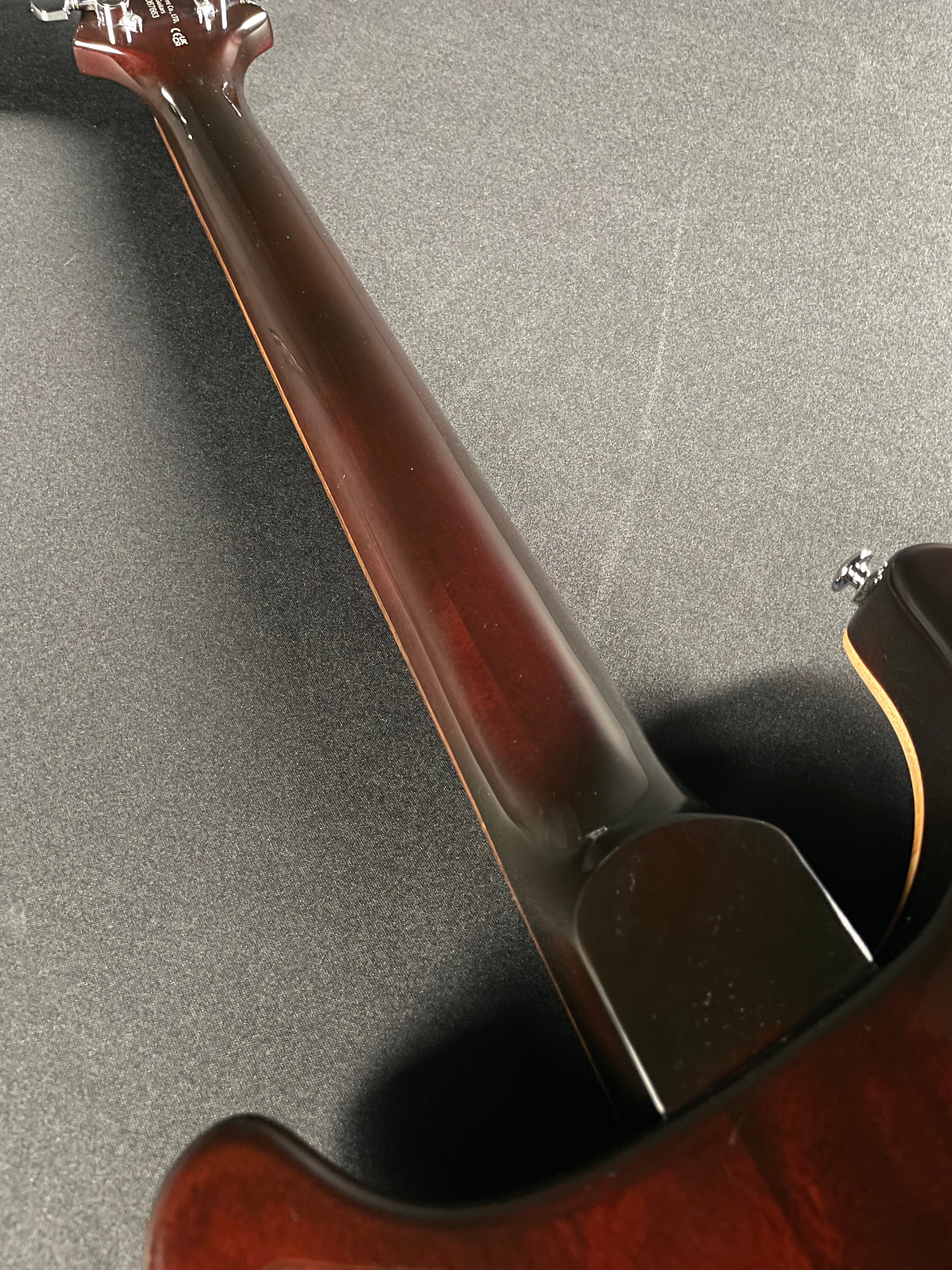 PRS SE DGT w/Gig Bag - McCarty Tobacco Sunburst