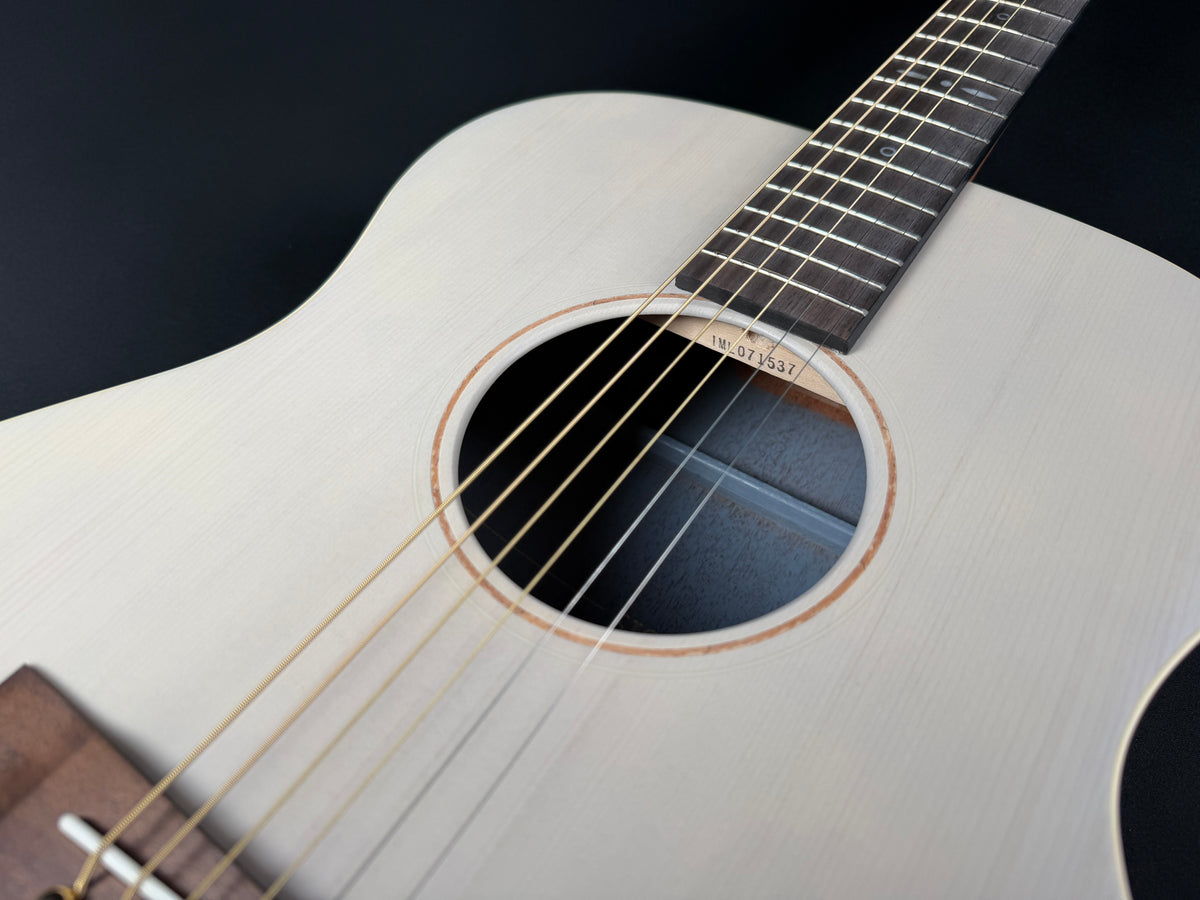 Yamaha Storia I Acoustic-Electric Guitar