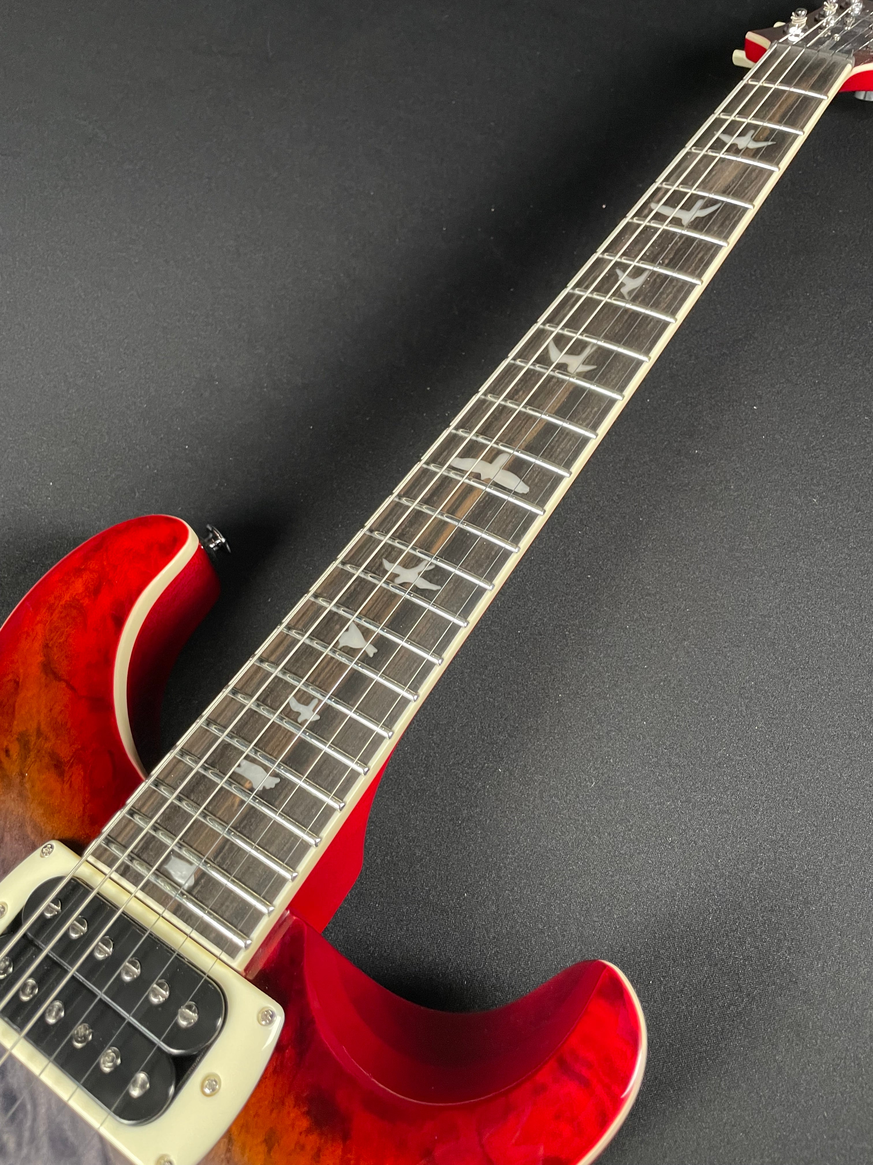 PRS SE Custom 24-08 Quilt Package w/Gig Bag - Charcoal Cherry Burst (NEW!)