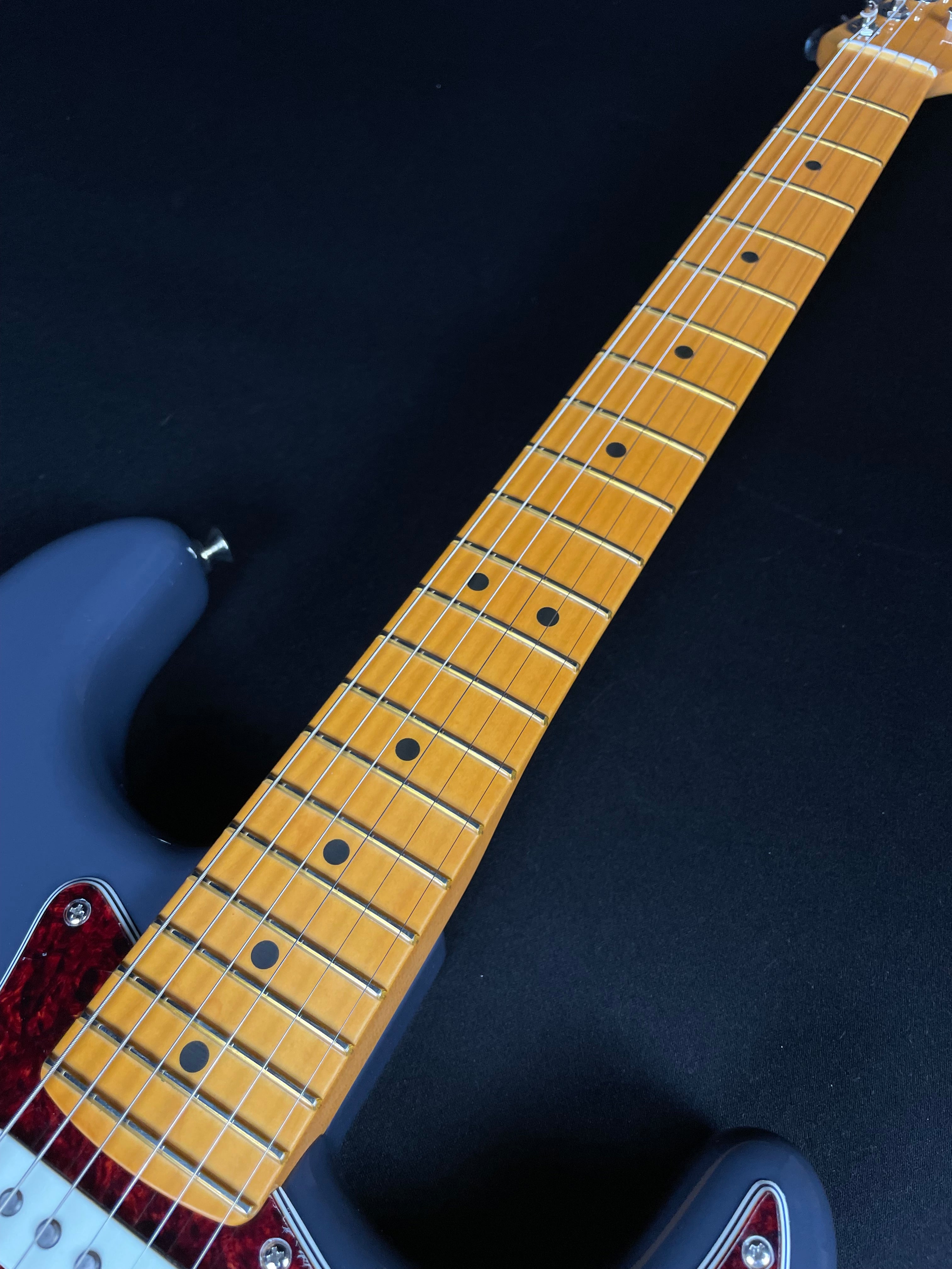 Fender American Professional Classic Stratocaster - HSS, Faded Black - Metronome Music Inc.