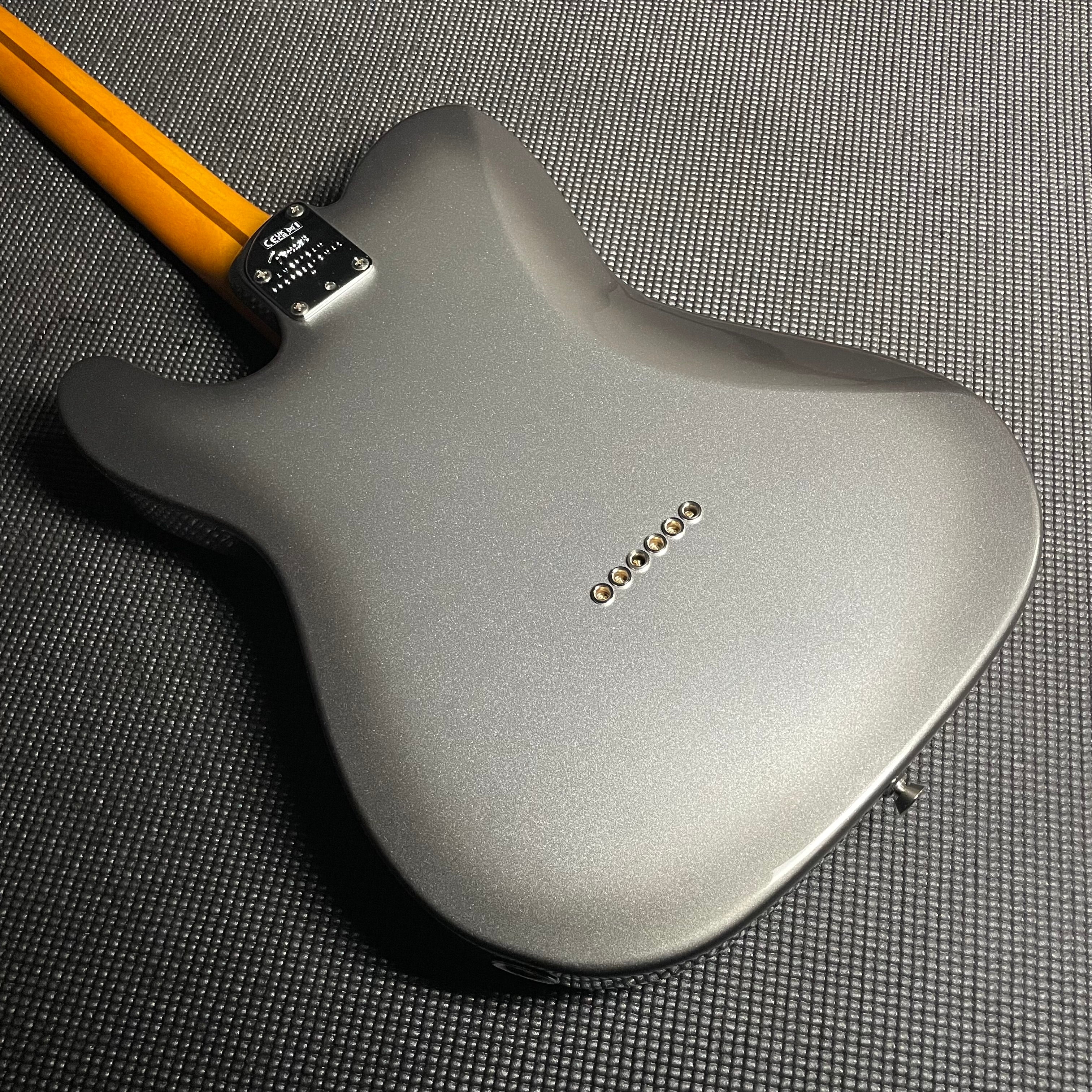 Fender American Professional II Telecaster Deluxe - Mercury - Metronome Music Inc.