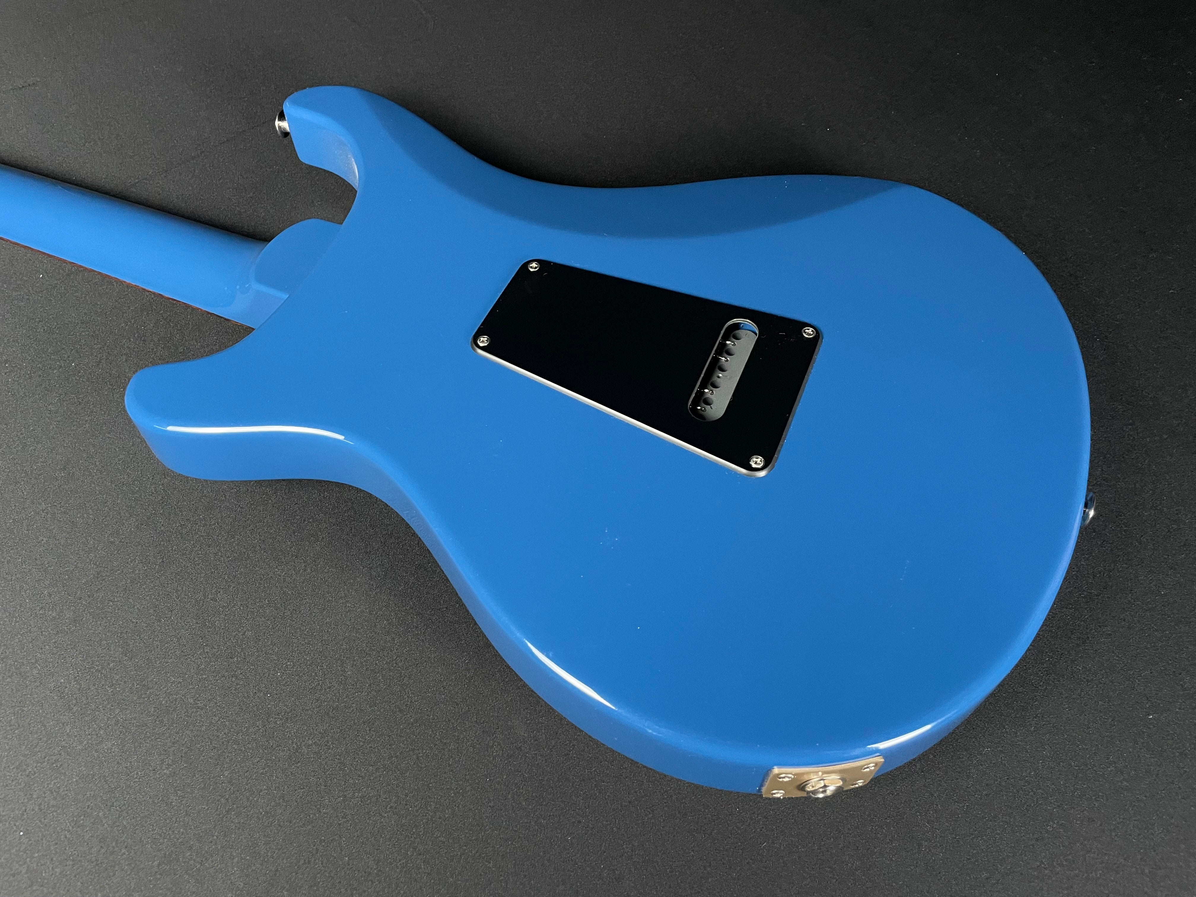 PRS S2 Standard 22 w/Gig Bag - Space Blue - Metronome Music Inc.