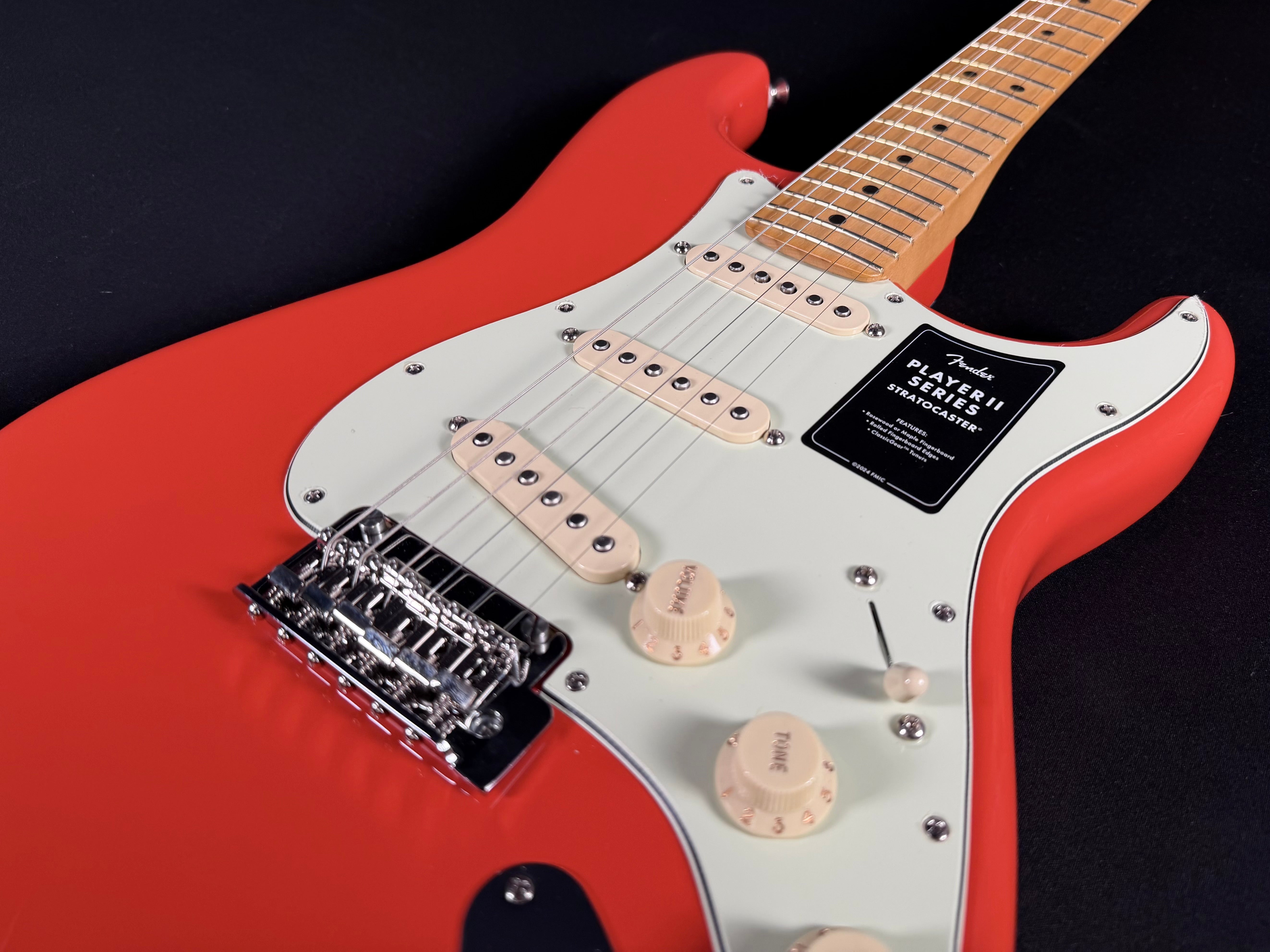 Fender Player II Stratocaster, Maple - Rallye Orange