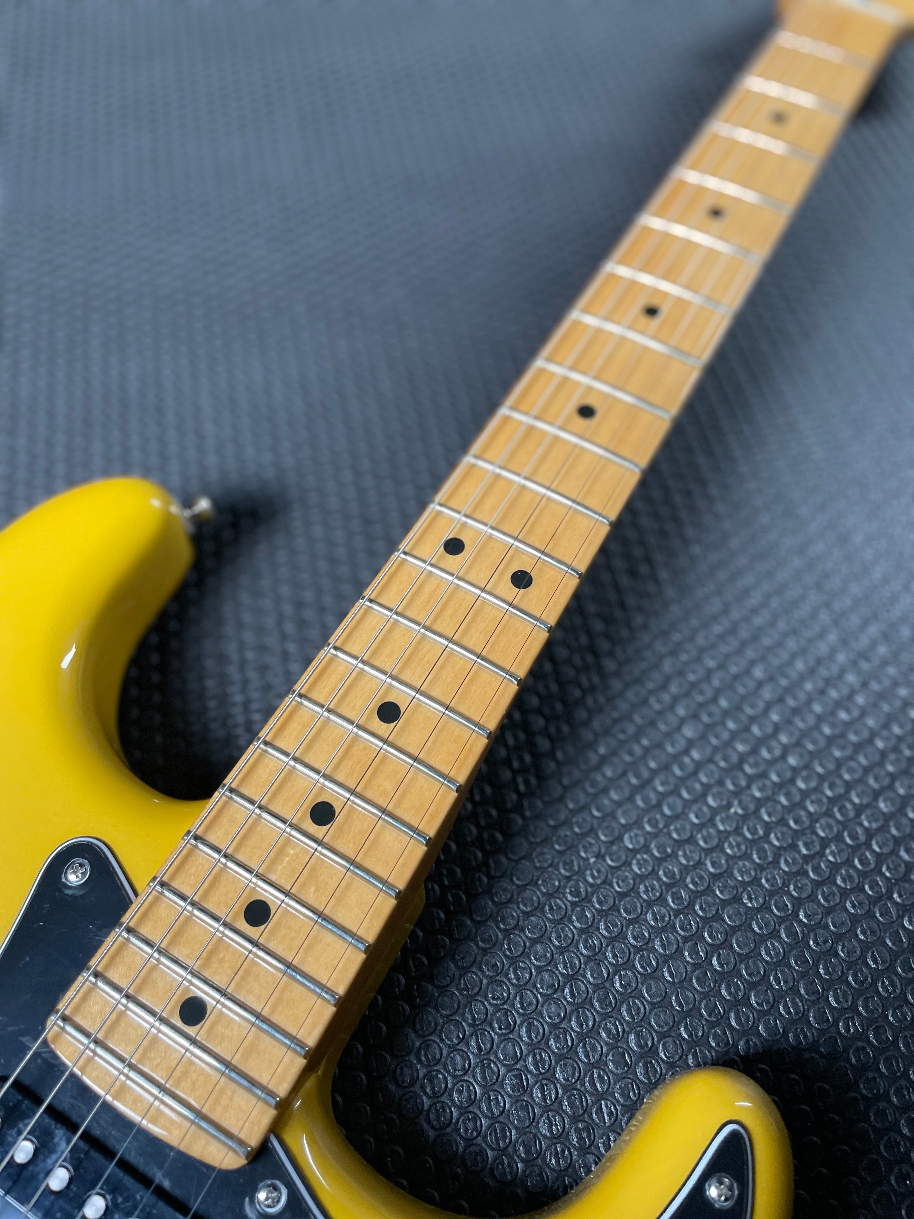 Fender Player II Modified Stratocaster, Maple Fingerboard, Sunshine Yellow - Metronome Music Inc.