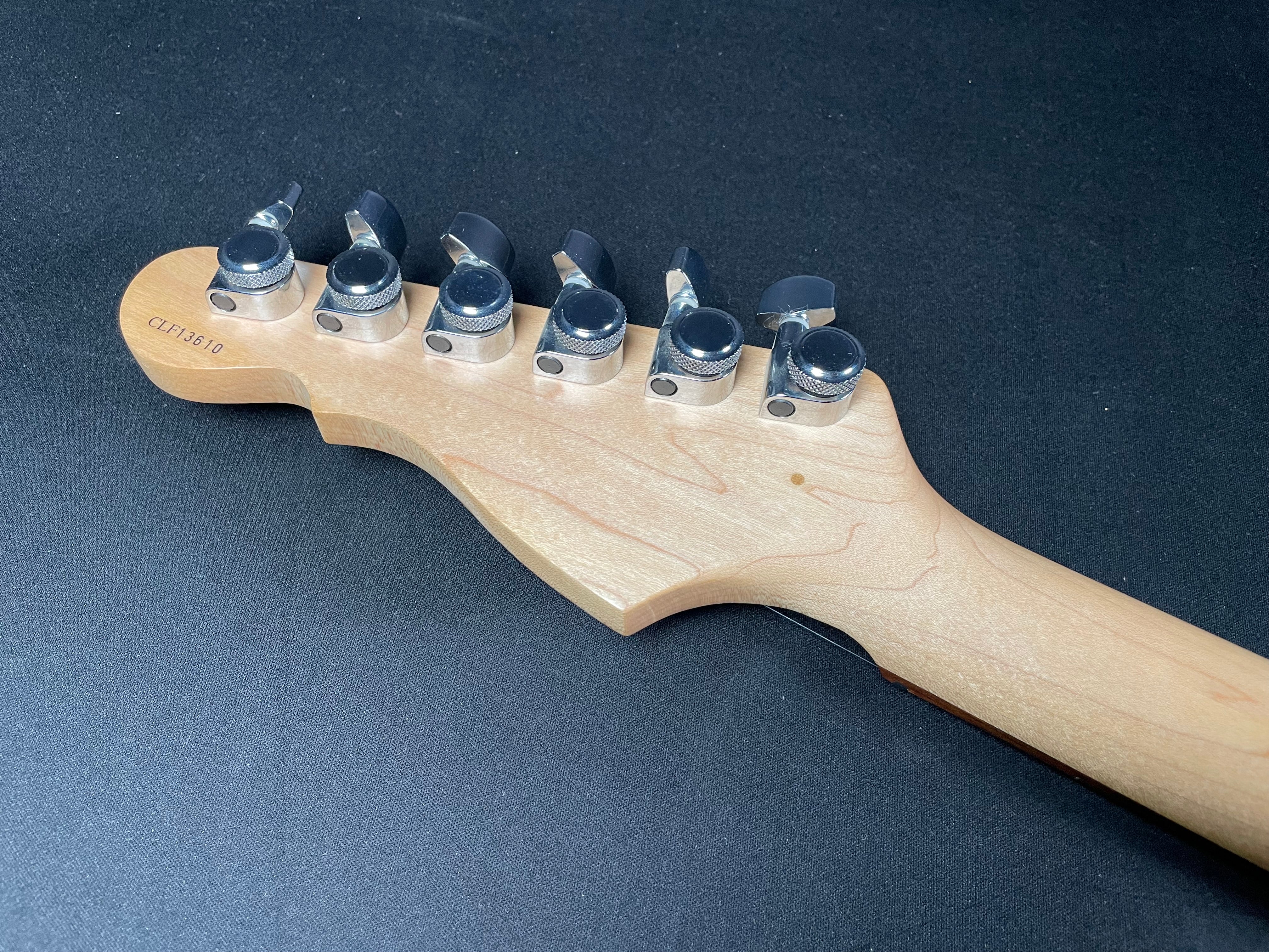 Fullerton USA Deluxe Legacy with Rosewood Fretboard - Blue Burst