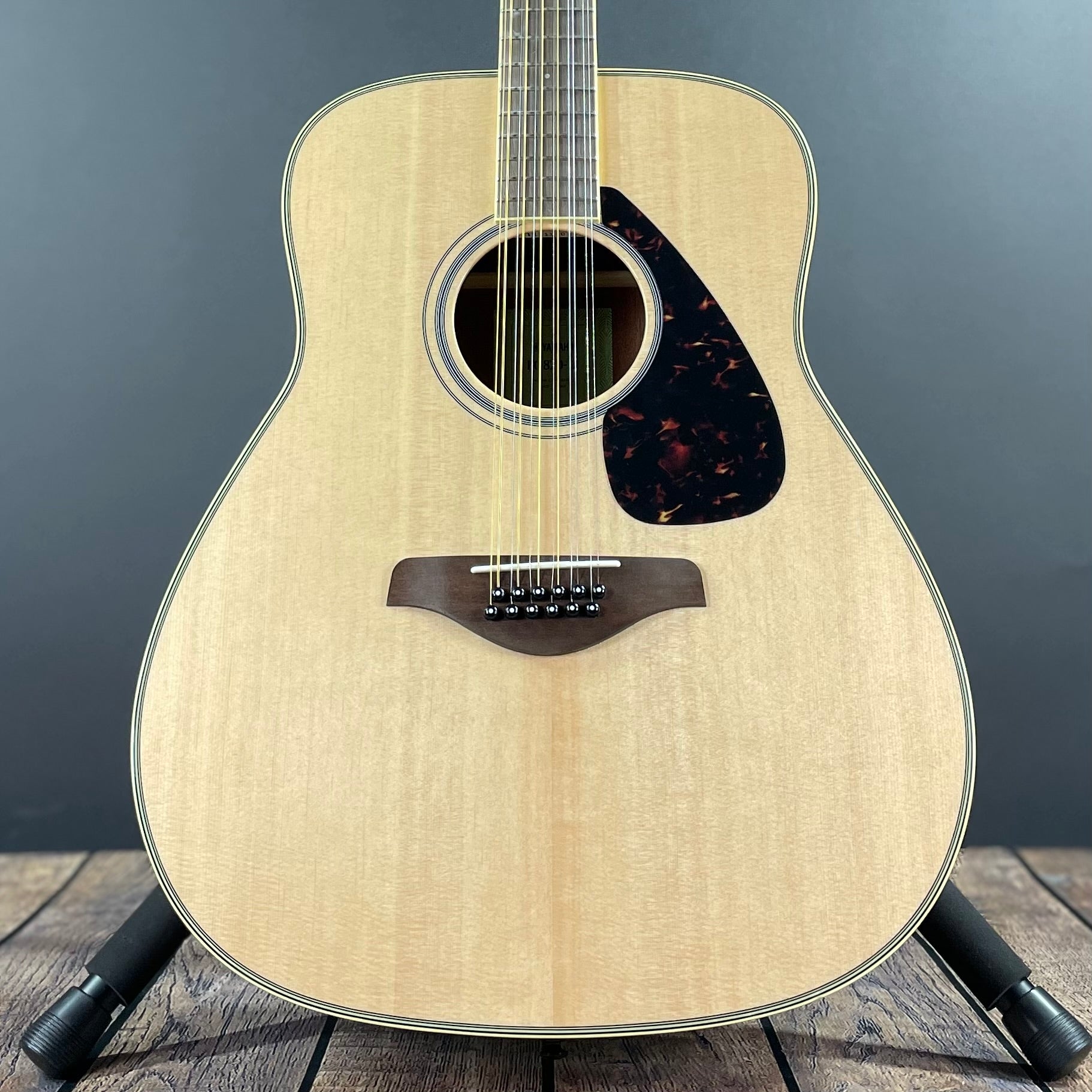 Yamaha FG820 12-String Acoustic Guitar - Natural | Metronome Music
