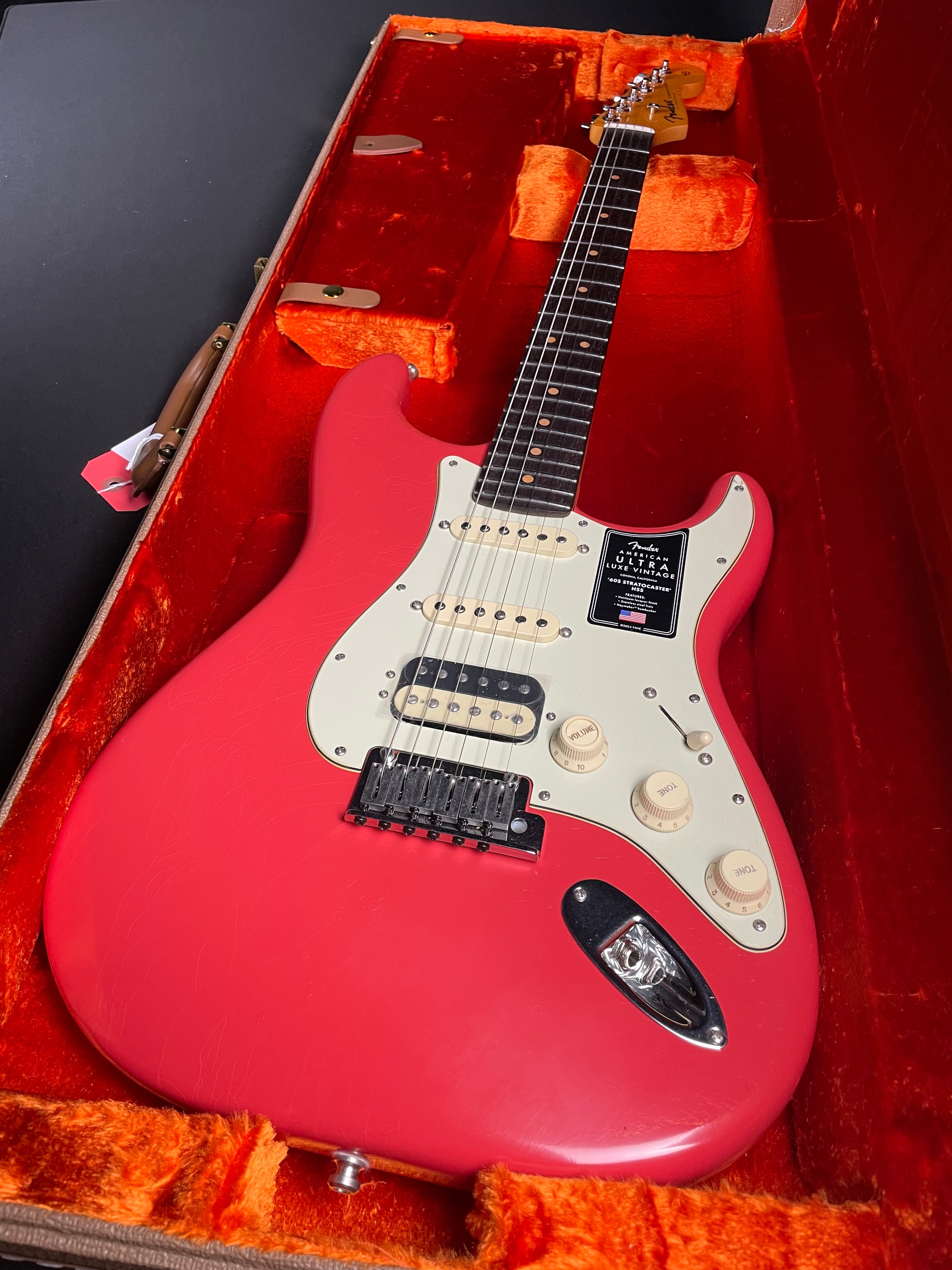 Fender American Ultra Luxe Vintage '60s Stratocaster HSS, Rosewood - Fiesta Red