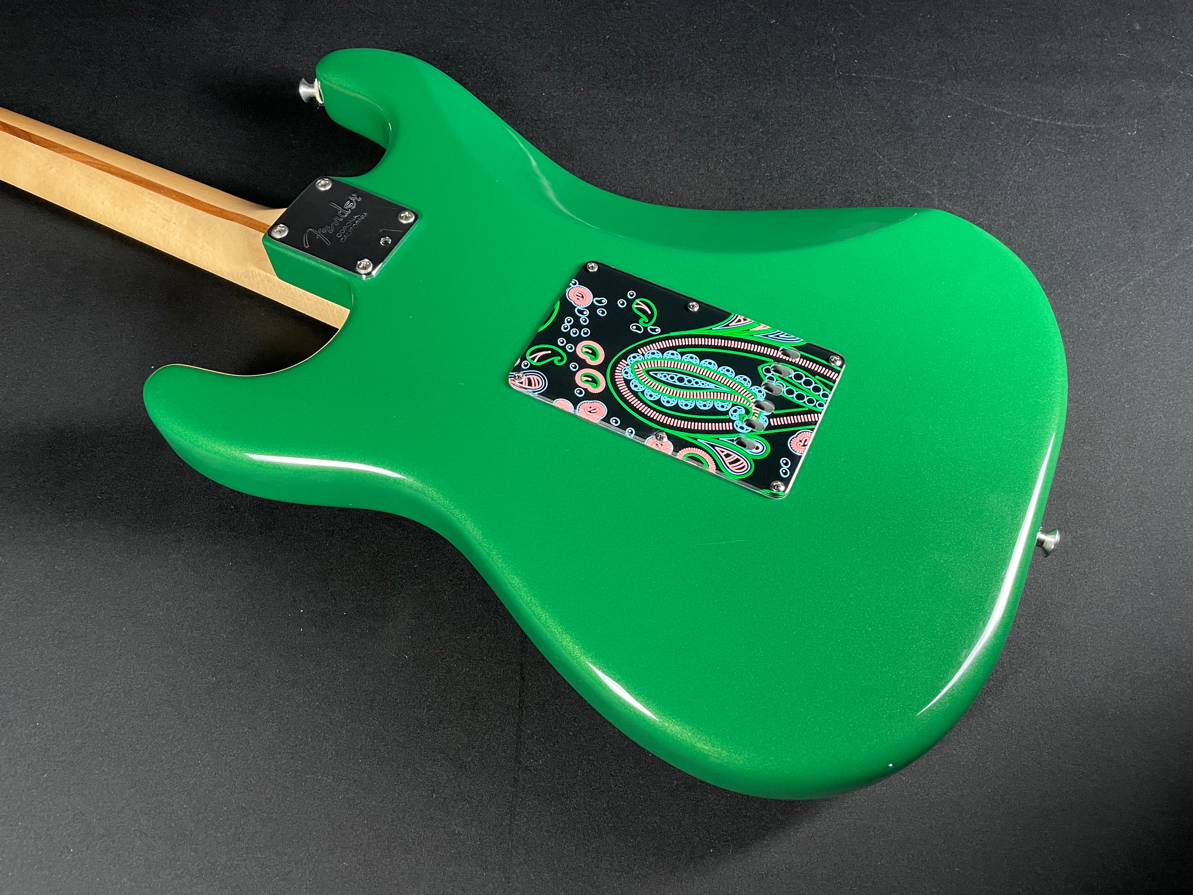 Fender Eric Clapton Stratocaster w/OHSC - Candy Green (2008) - Metronome Music Inc.