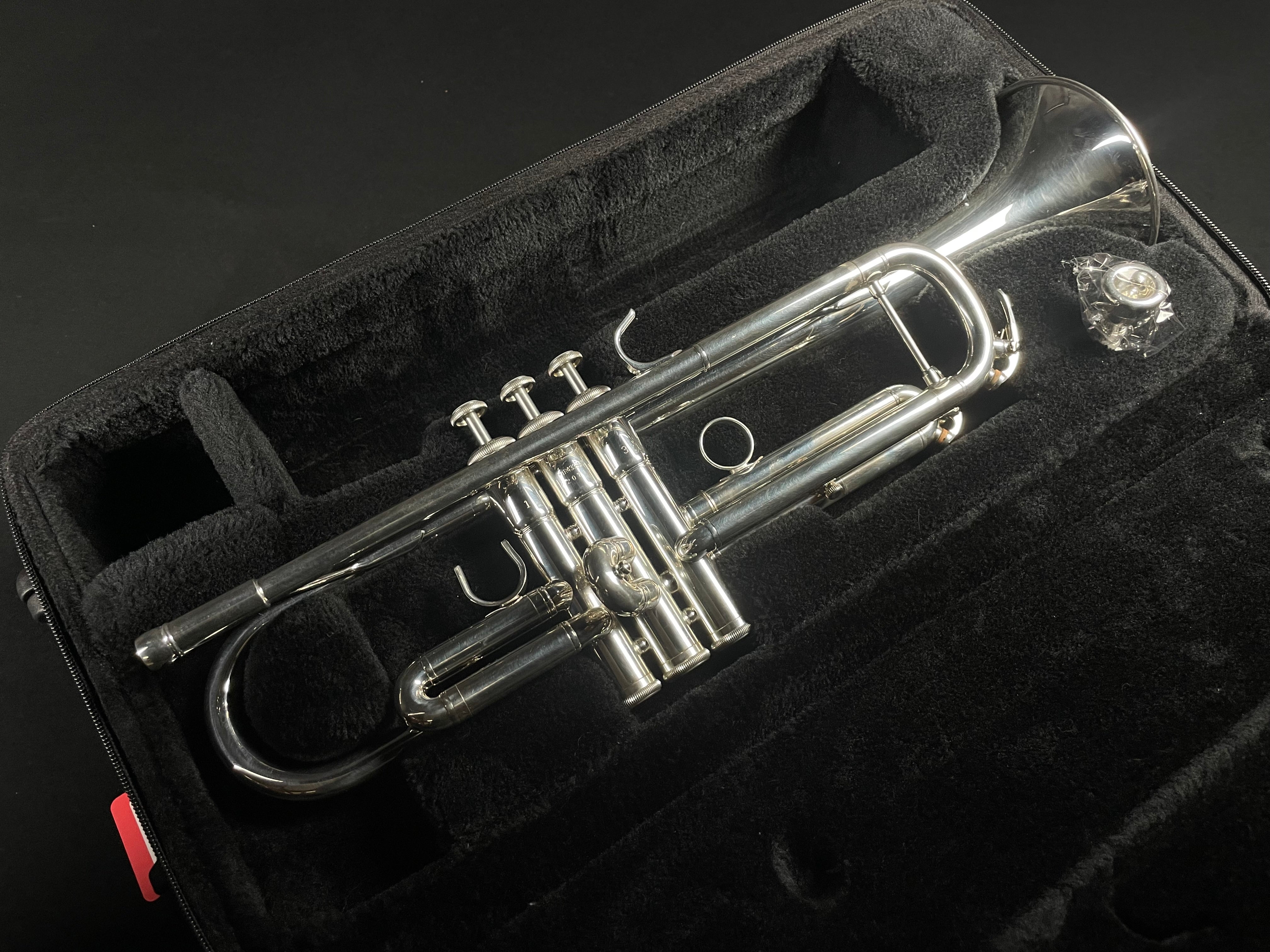 Yamaha YTR-4335GSII Intermediate Bb Trumpet & Case, Silver (Used)