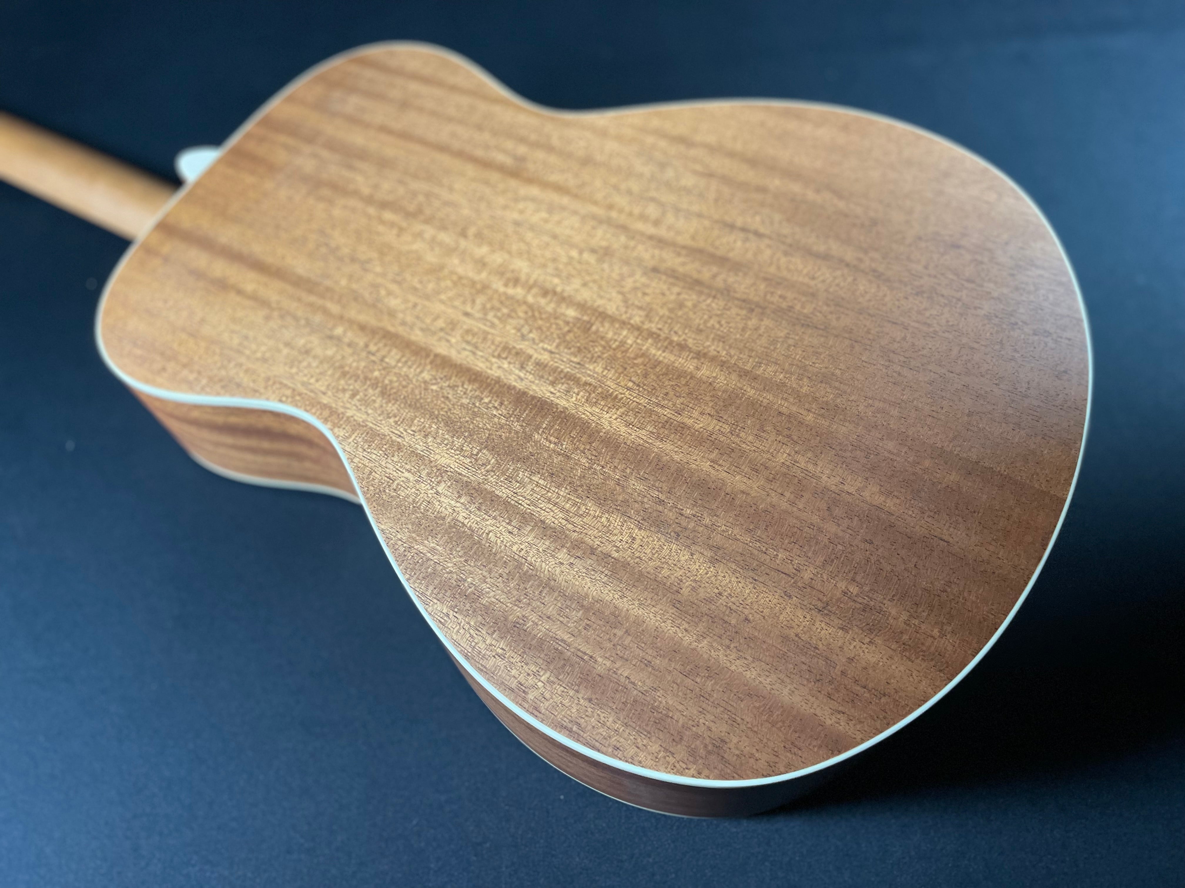 Yamaha Storia I Acoustic/Electric Guitar - Metronome Music Inc.