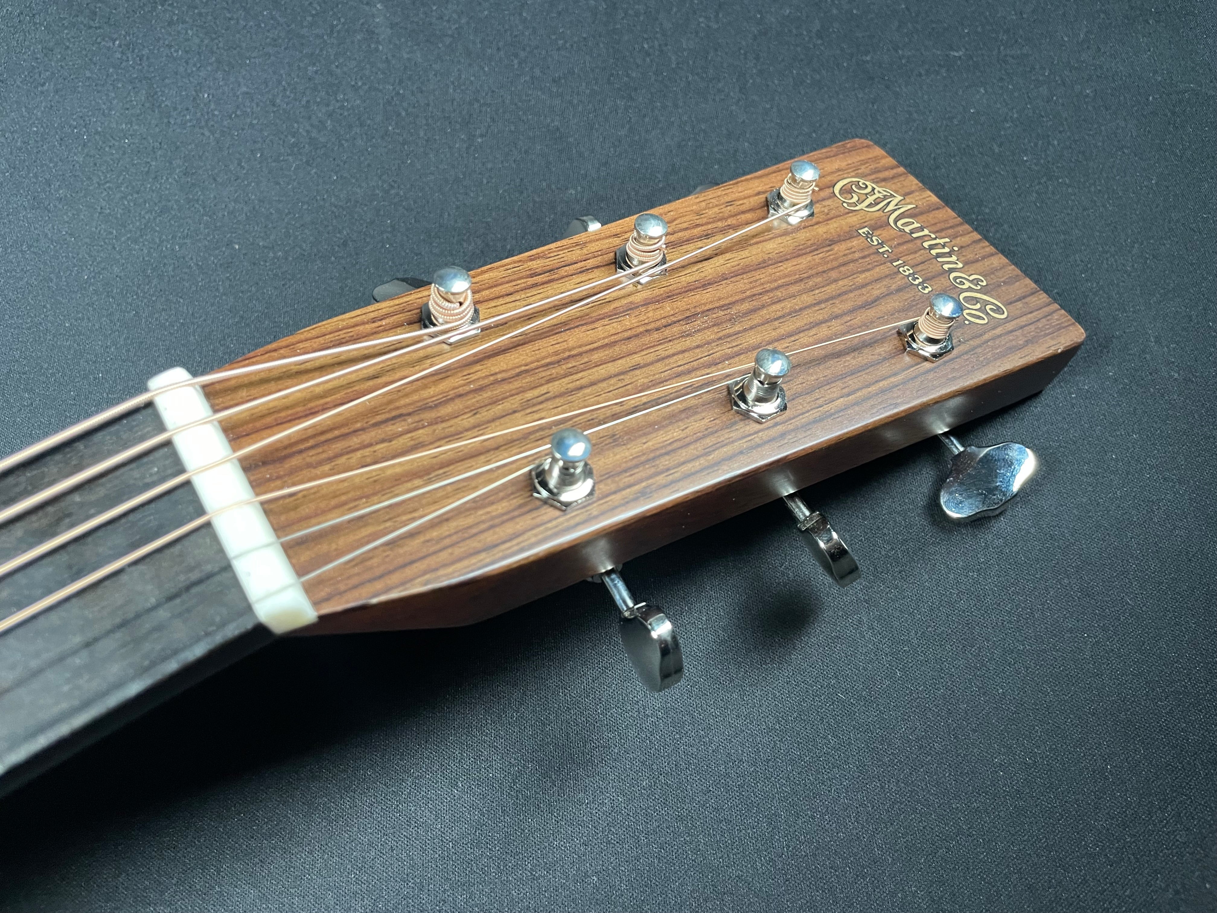 Martin OM-28 w/Hardshell Case, Natural (USED)