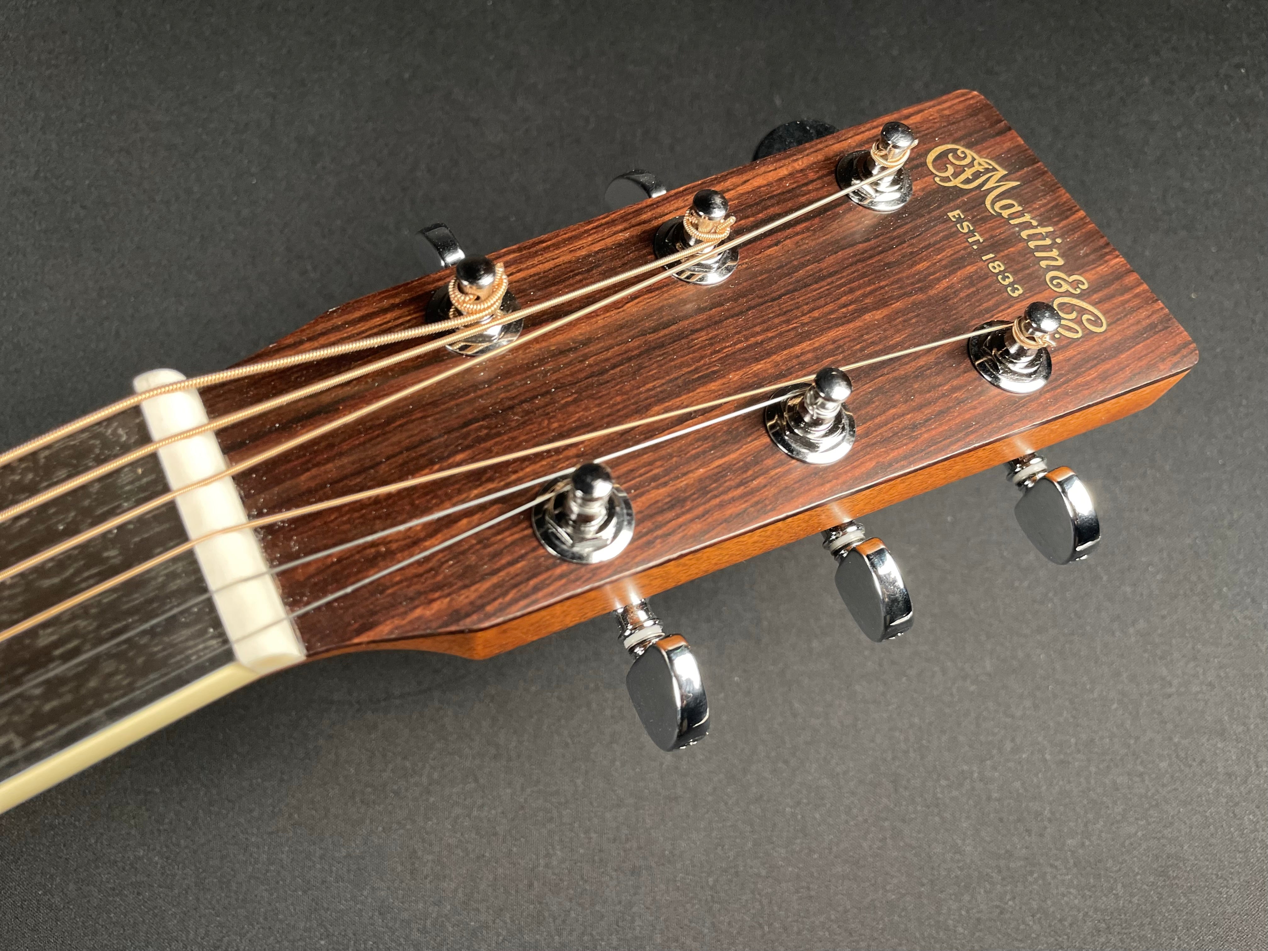 Martin D-35 Standard w/Hardshell Case - Natural (2025) - Metronome Music Inc.