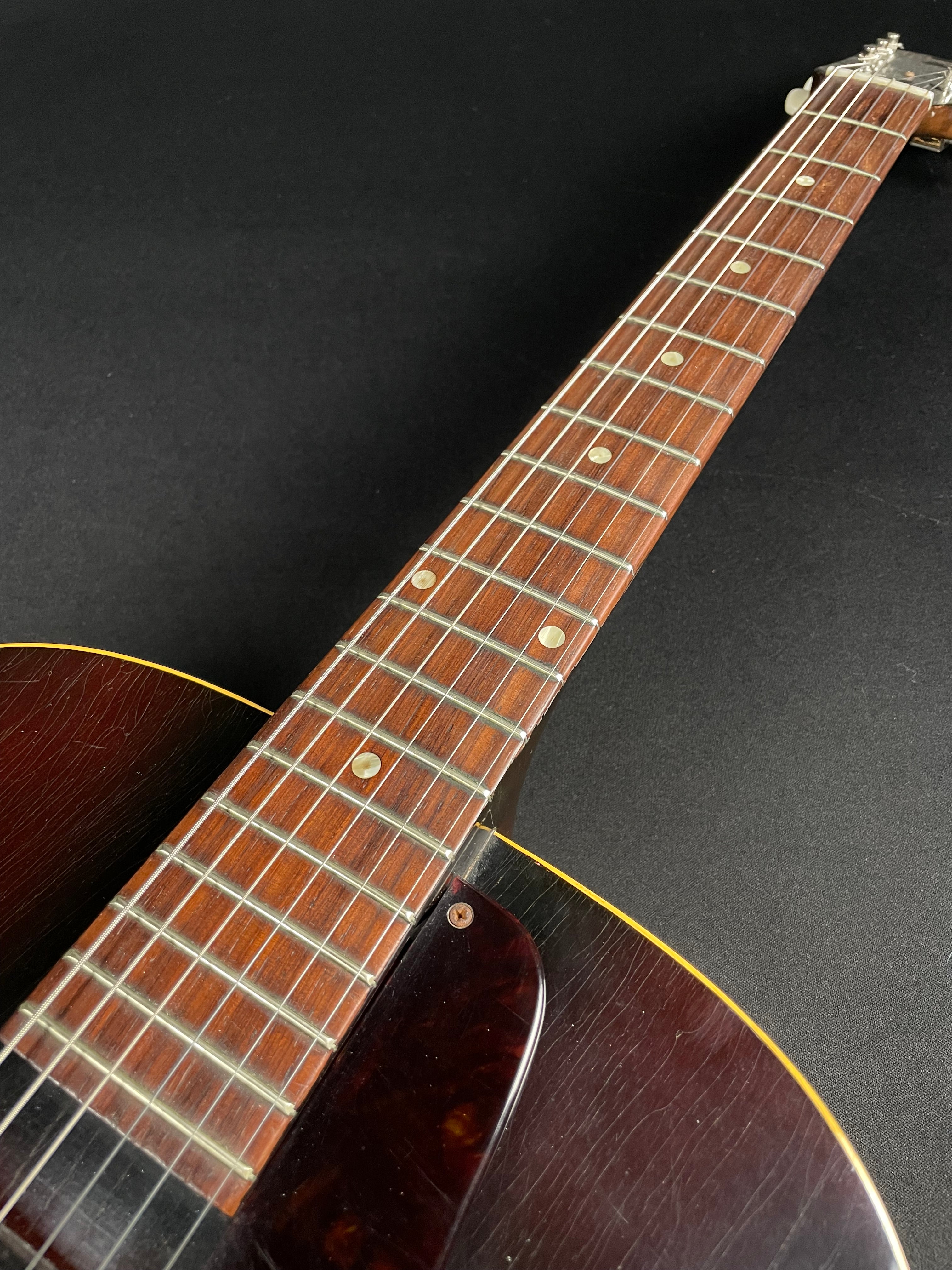 Gibson ES-125T Sunburst (1957)