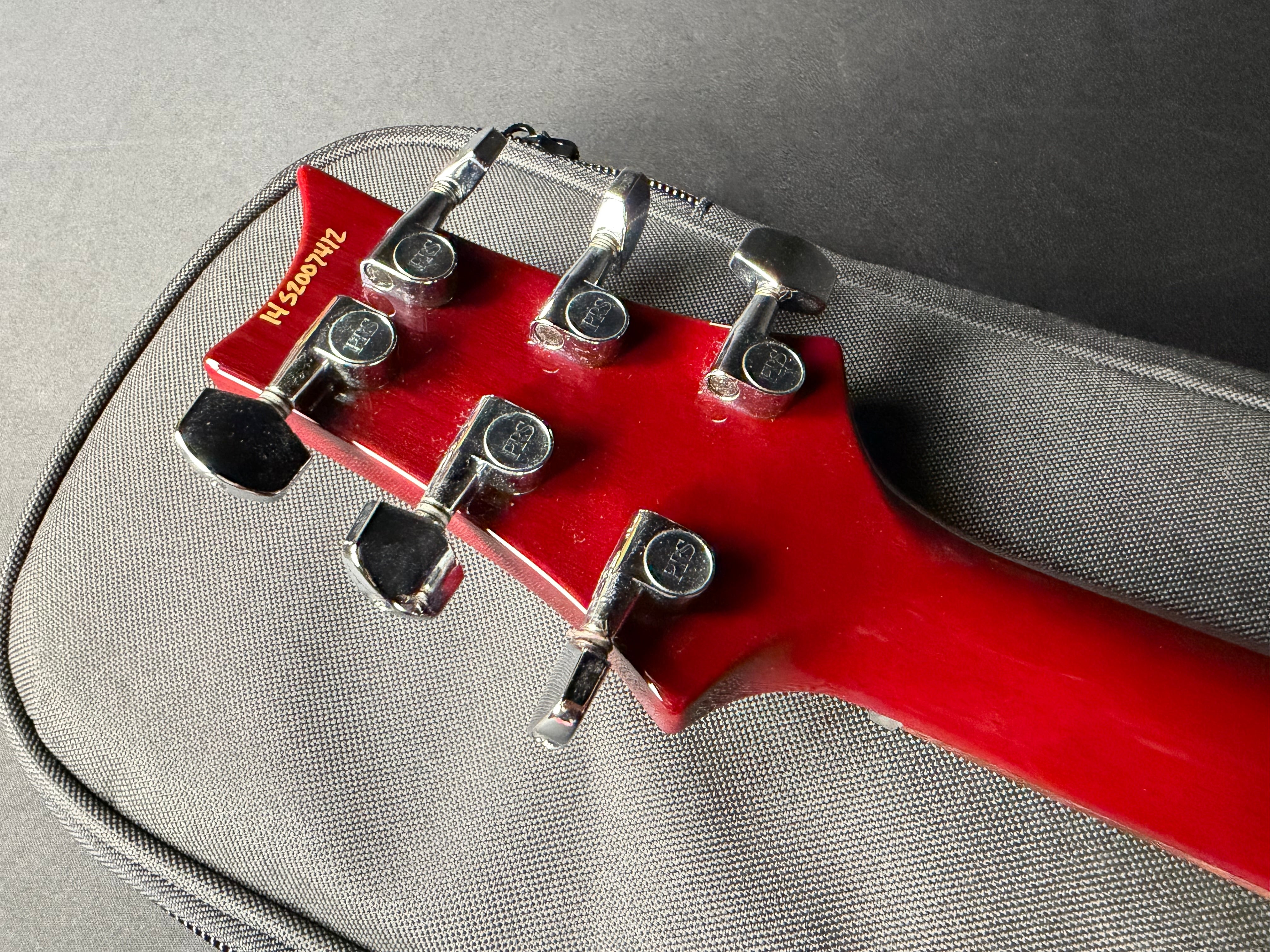 PRS S2 Custom 22 w/Gig Bag - Dark Cherry Burst (2014)
