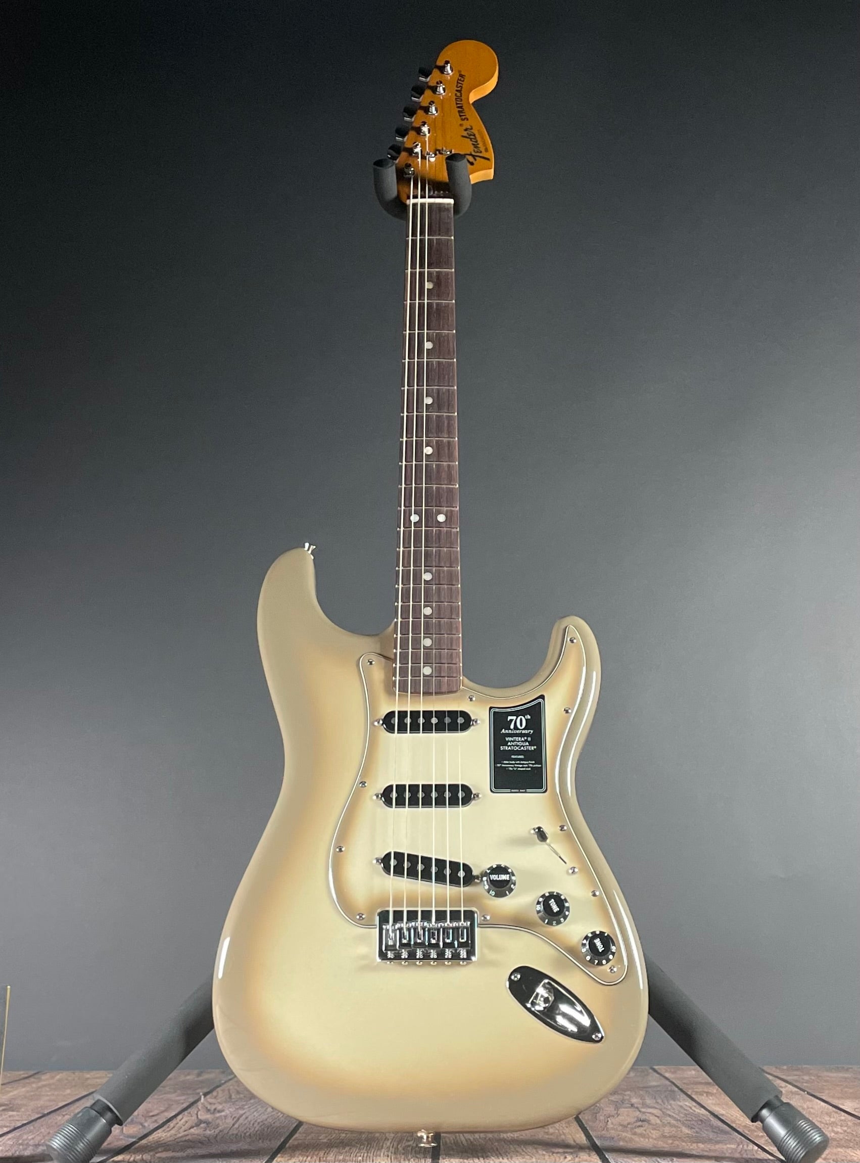 Fender 70th Anniversary Antigua Stratocaster, Rosewood- Antigua (7lbs 11oz) - Metronome Music Inc.