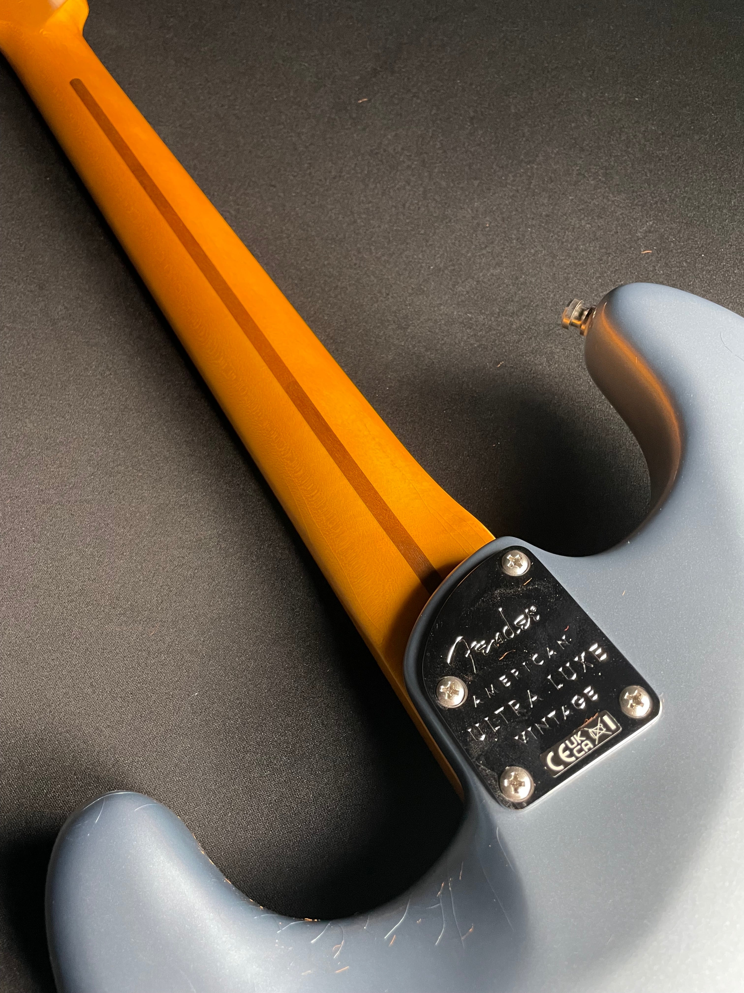 Fender American Ultra Luxe Vintage '60s Stratocaster - Ice Blue Metallic - Metronome Music Inc.