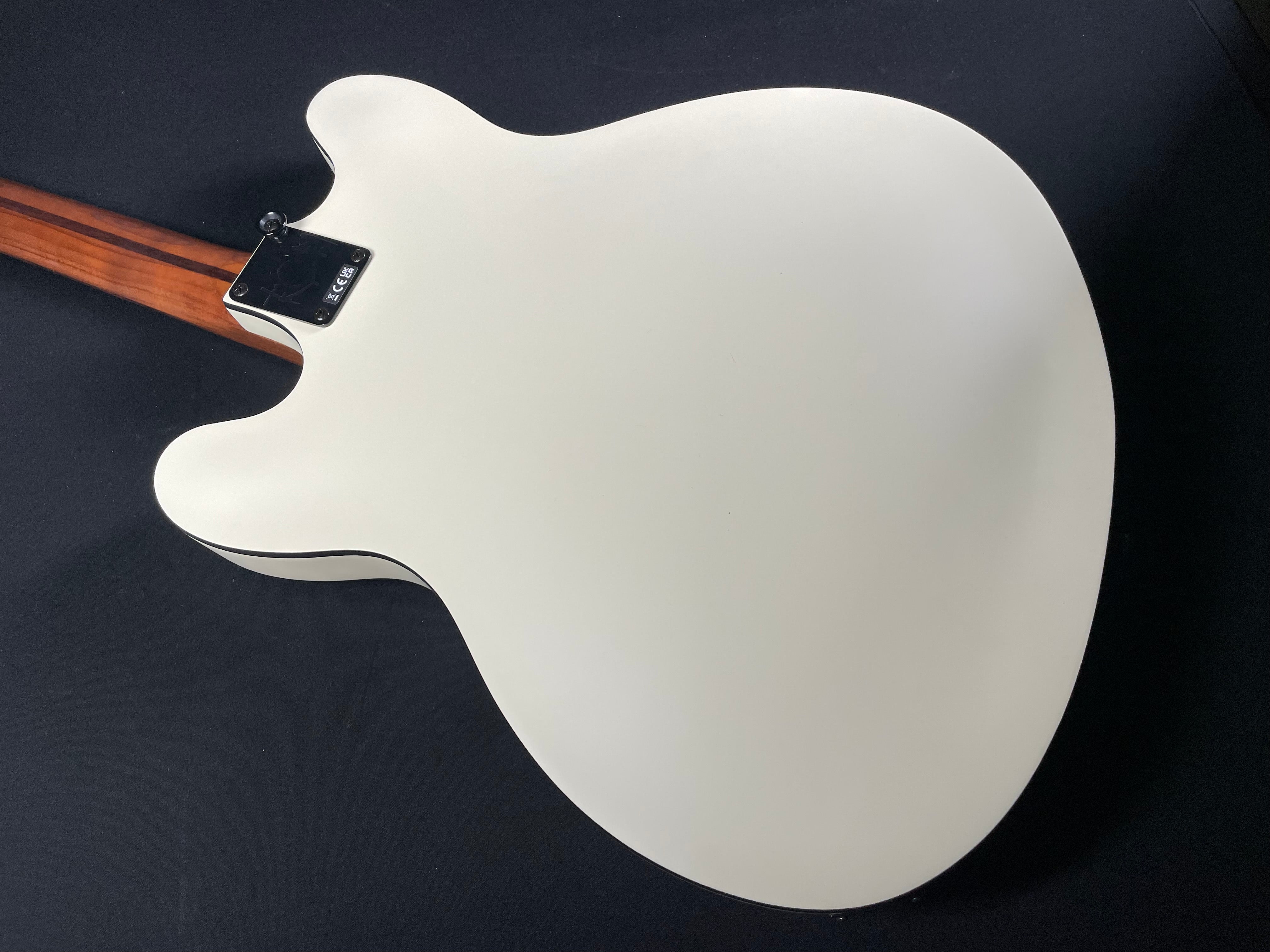 Fender Tom DeLonge Starcaster - Satin Olympic White (MINT) - Metronome Music Inc.