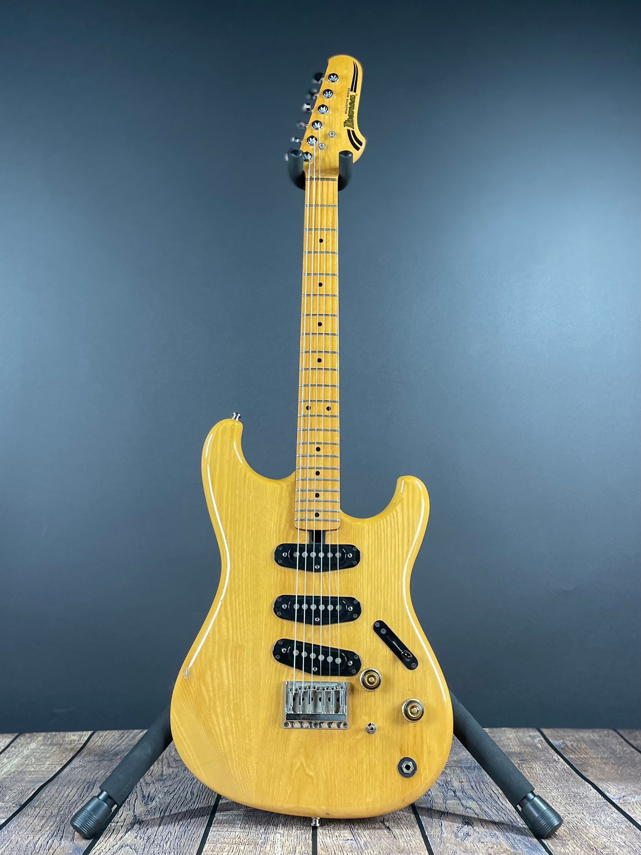 Ibanez Roadster RS300 w/HSC - Natural (1980) - Metronome Music Inc.