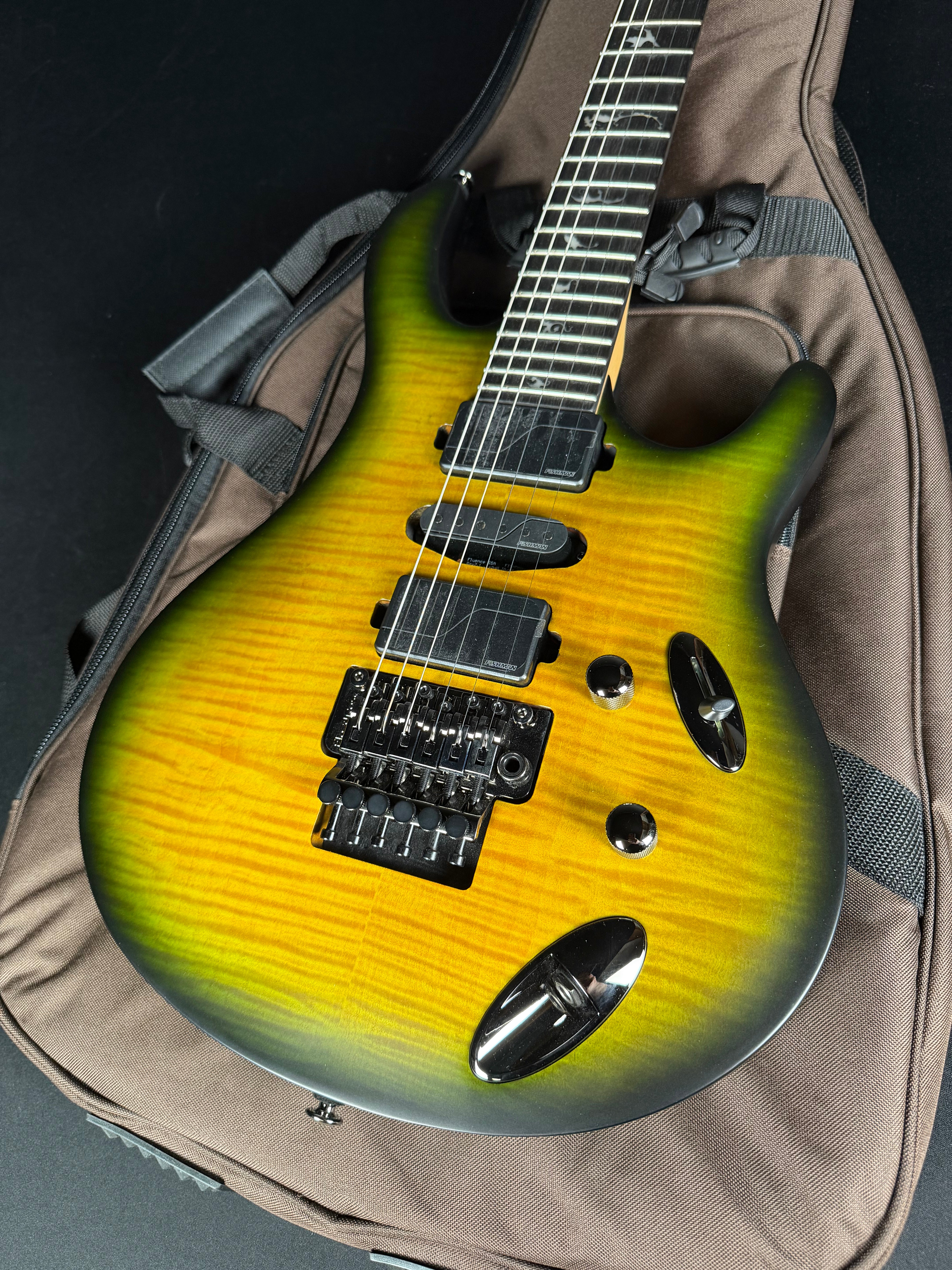 PRS SE Chleo - Mantis Burst