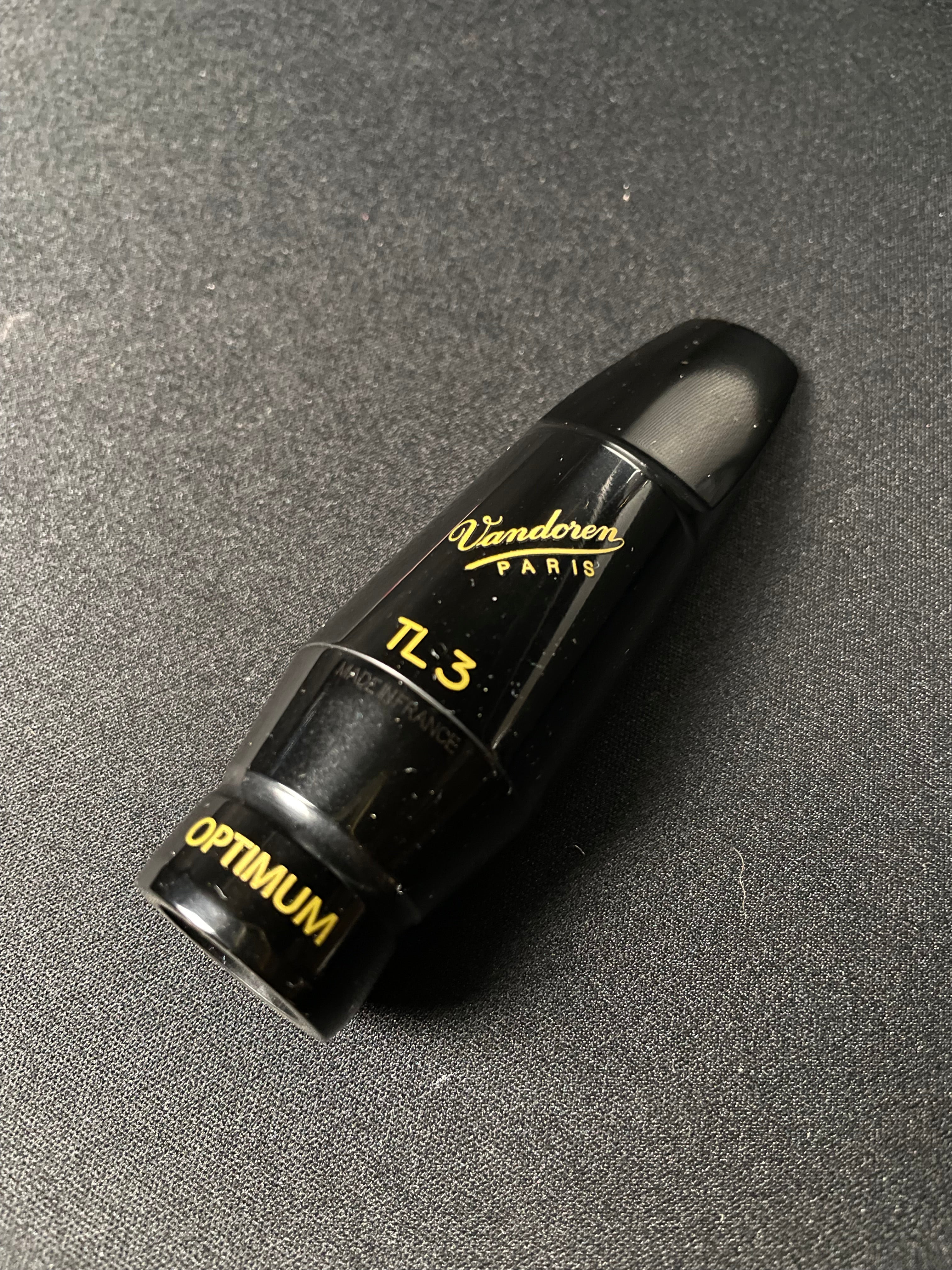 Jupiter 700 Series JTS700 Tenor Saxophone w/Case - Metronome Music Inc.