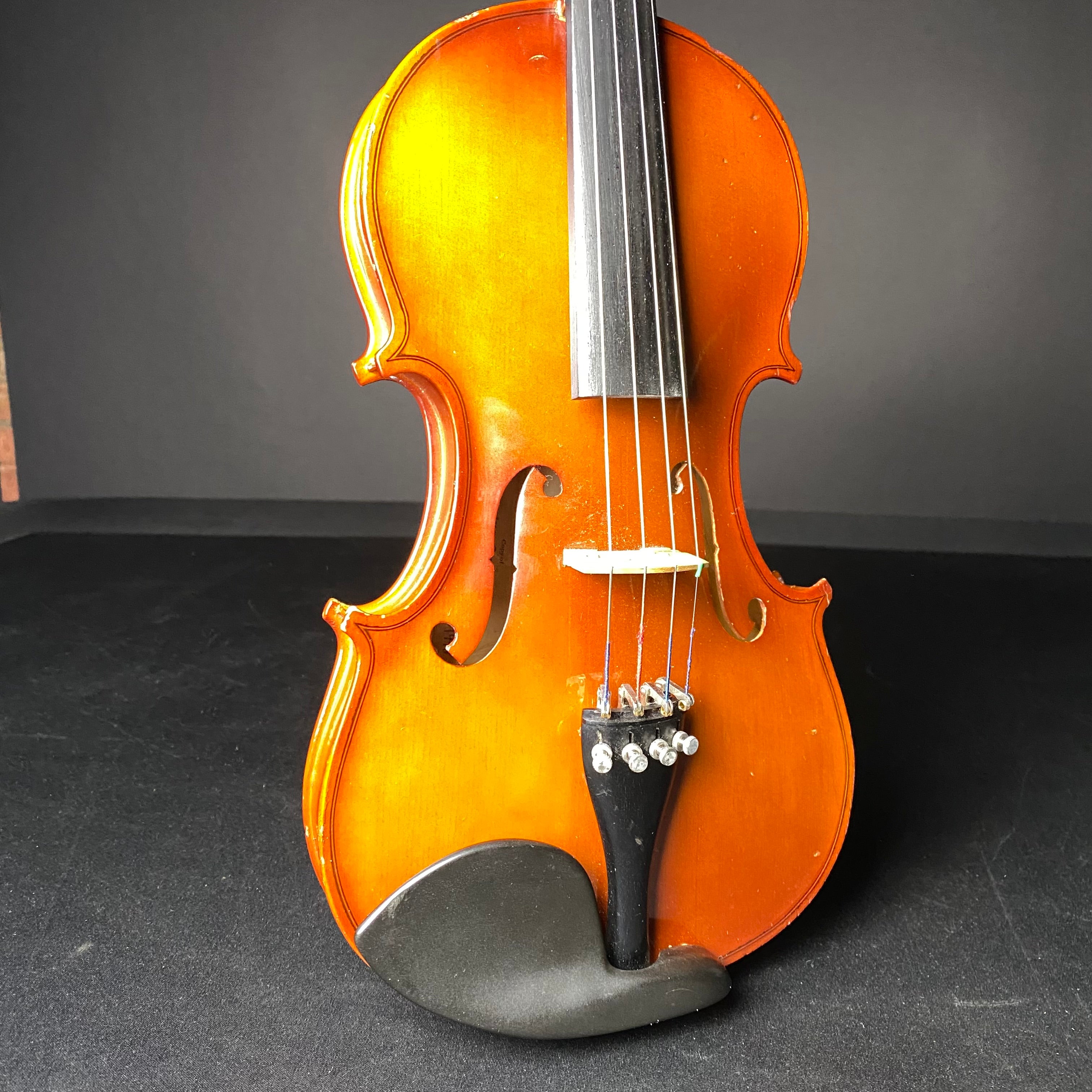 Glaesel 3/4 Violin with Molded Hardshell Case (USED) - Metronome Music Inc.