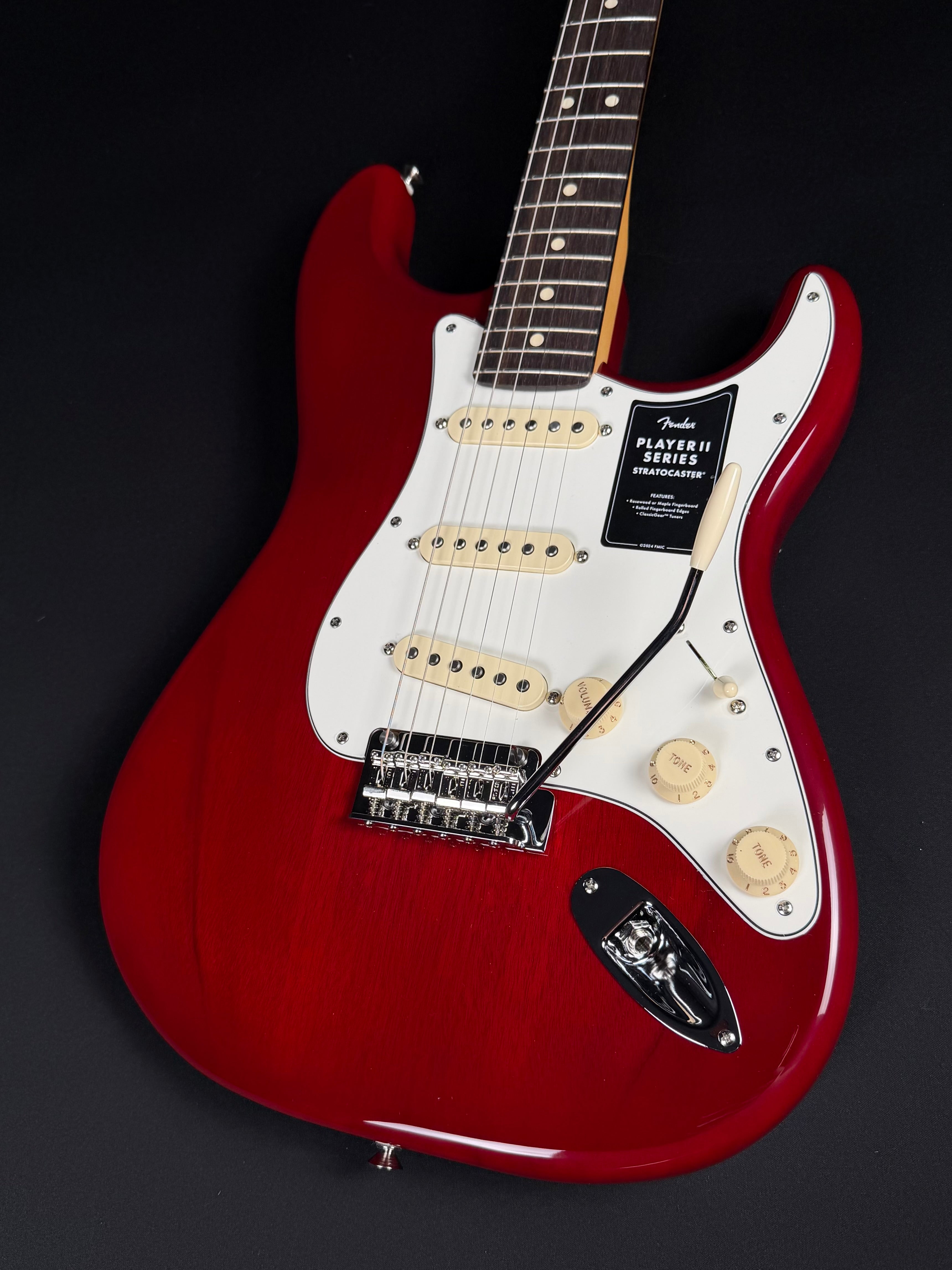 Fender Player II Stratocaster, Rosewood - Transparent Cherry Burst
