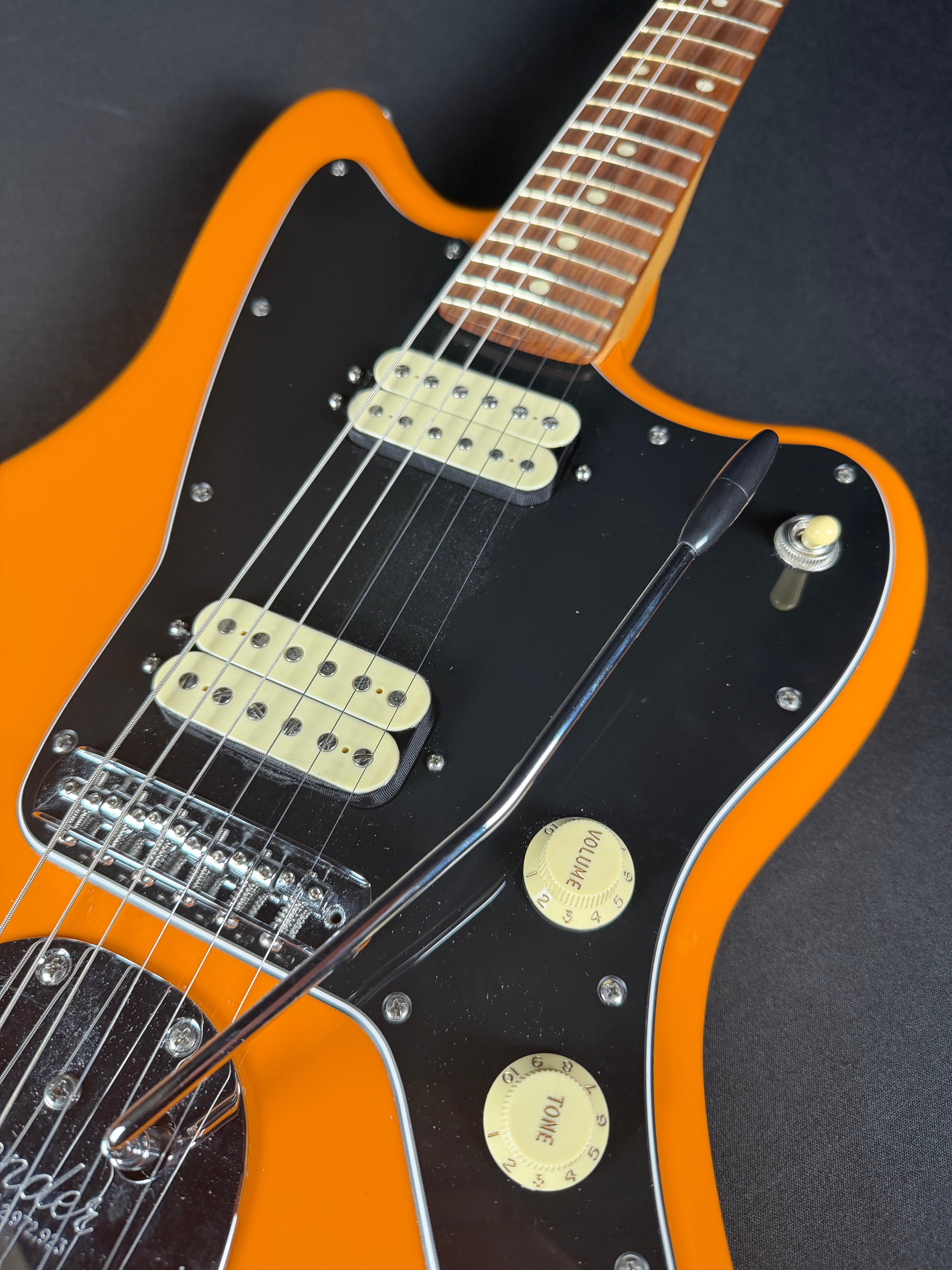 Fender Player Jazzmaster w/HSC - Capri Orange (2021)