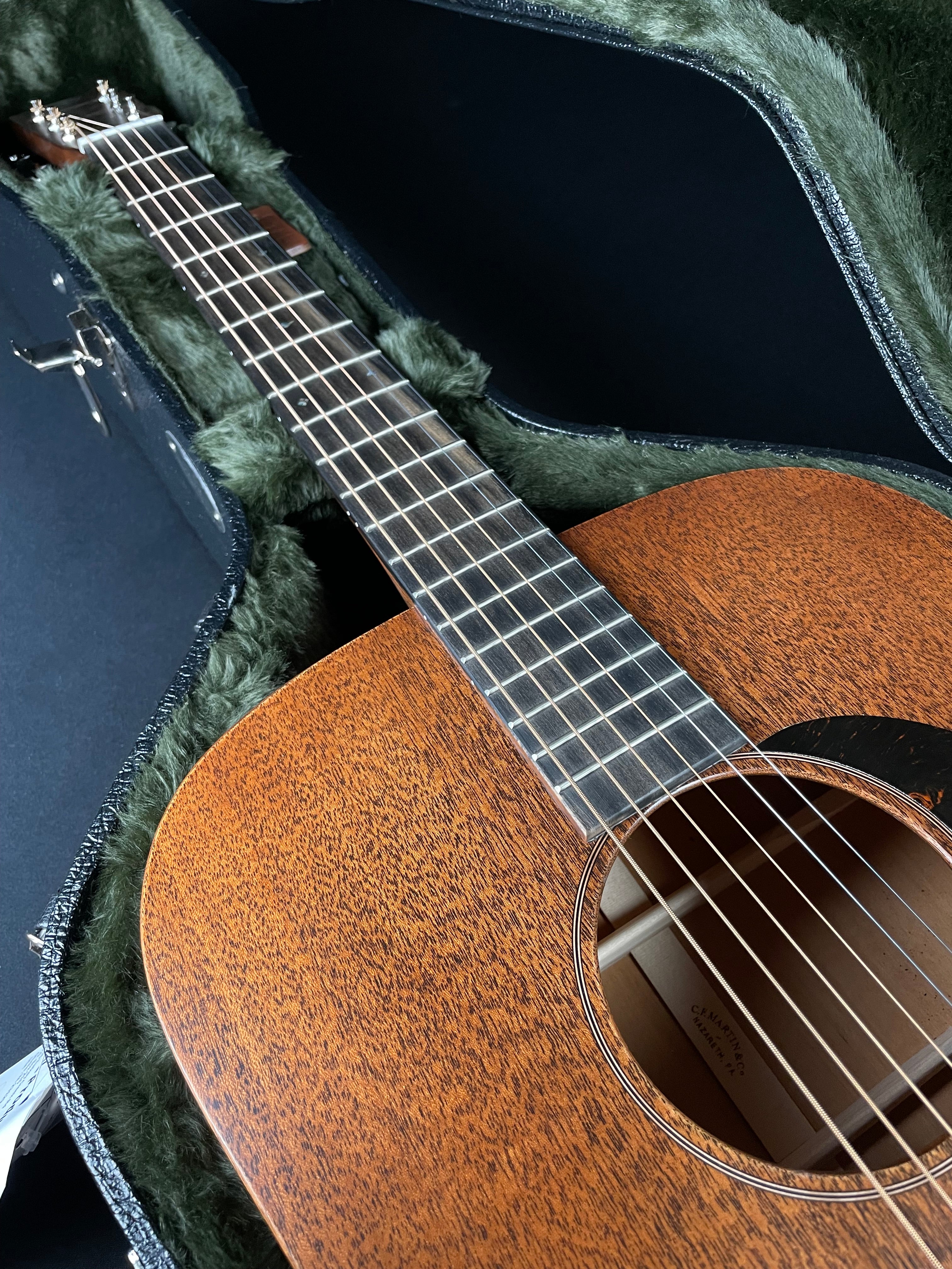 Martin D-17 w/Hardshell Case - Mahogany (2025) - Metronome Music Inc.