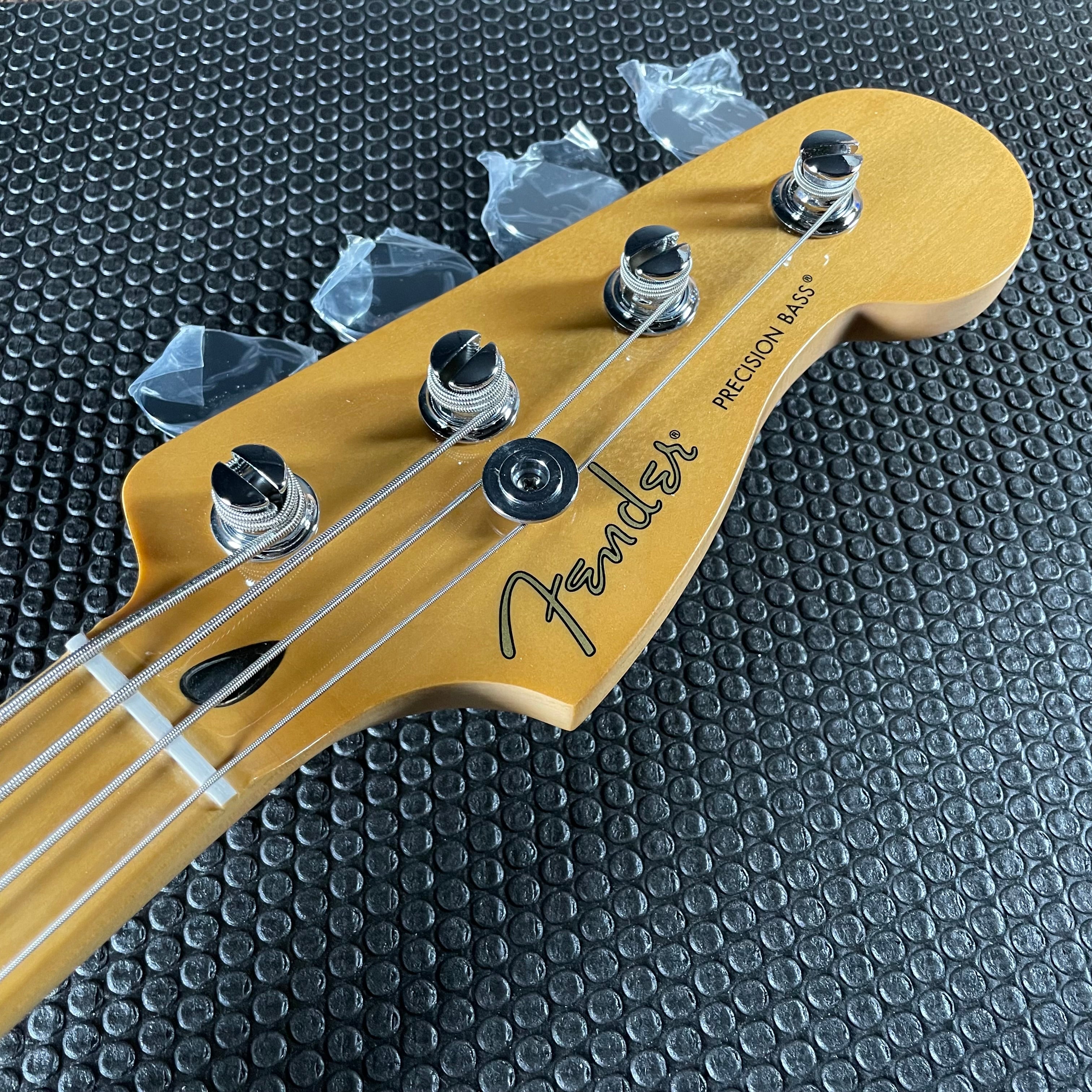 Fender Player II Precision Bass, Maple- Hialeah Yellow (8lbs 2oz) - Metronome Music Inc.