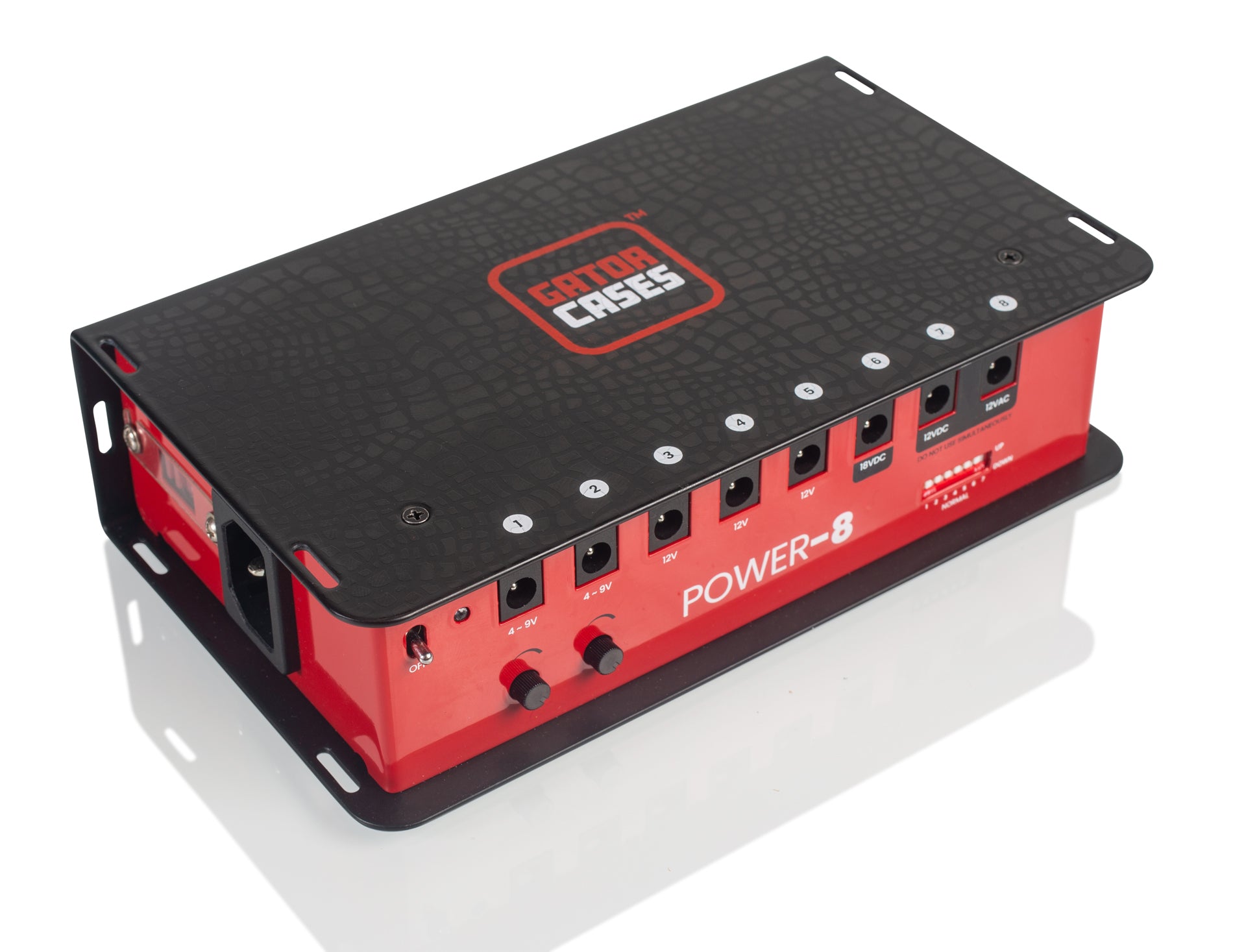 isolated pedal power supply Gator Pedal Board Power Supply with 8 Isolated Outputs