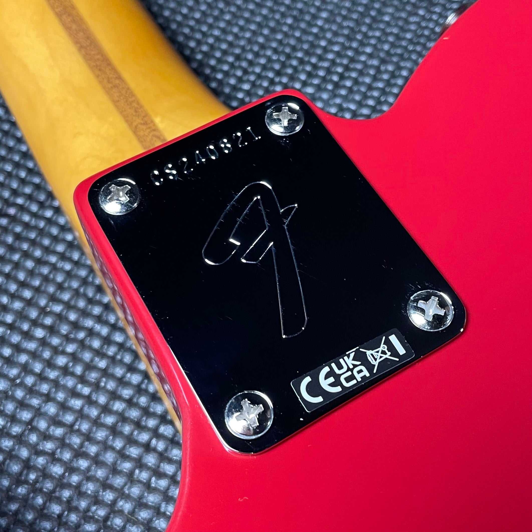 Fender Chris Shiflett Cleaver Telecaster Deluxe - Dakota Red (7lbs 13oz) - Metronome Music Inc.