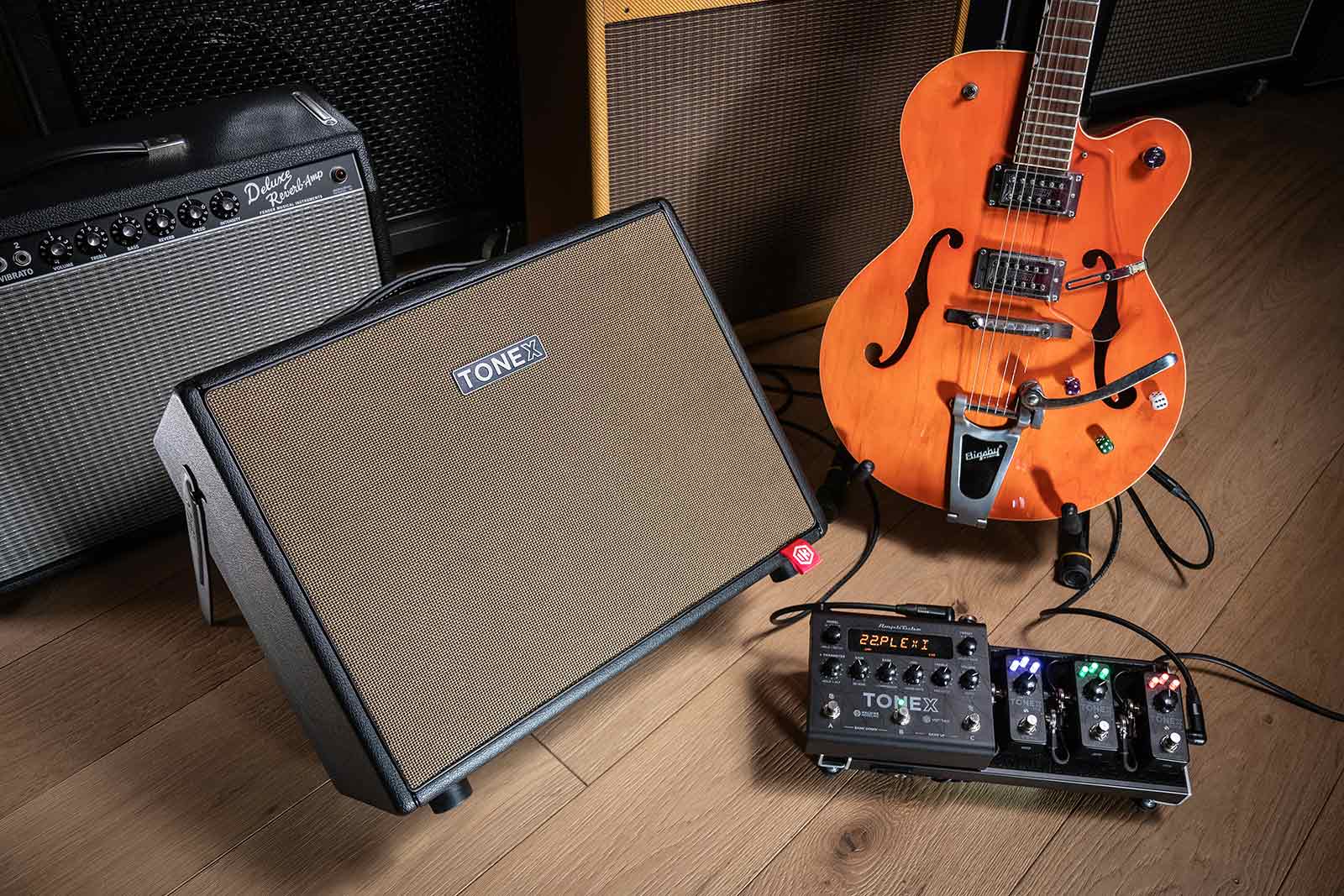 IK Multimedia TONEX Cab 700-watt 1 x 12-inch Power Guitar Cabinet (pre-order) - Metronome Music Inc.