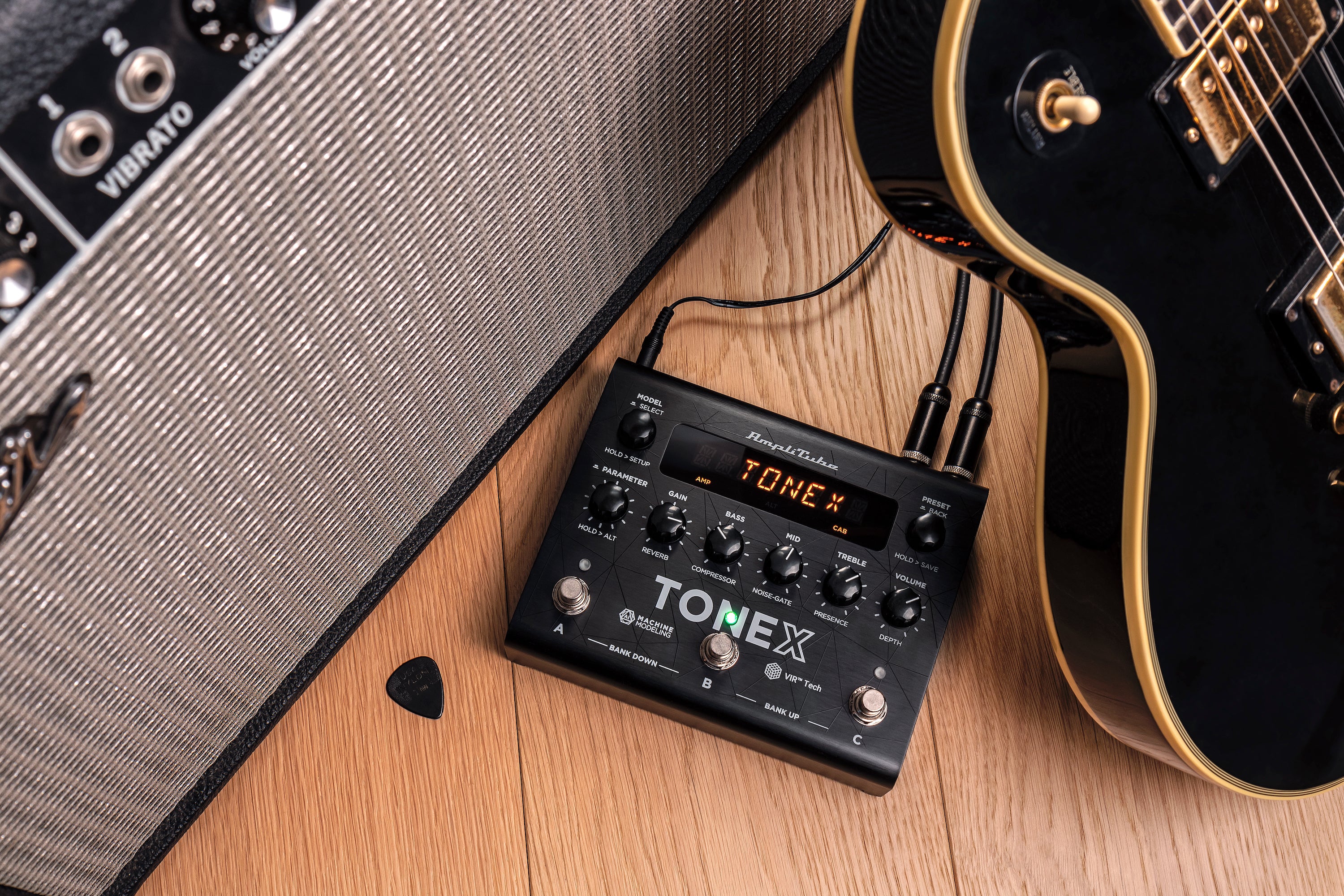 IK Multimedia TONEX Pedal Amplifier/Cabinet/Pedal Modeler - Metronome Music Inc.