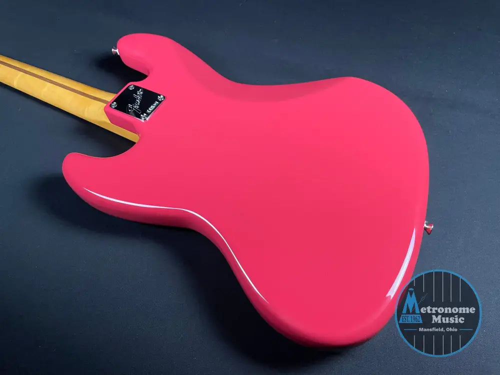 Fender American Professional Classic Jazz Bass - Faded Dakota Red - Metronome Music Inc.
