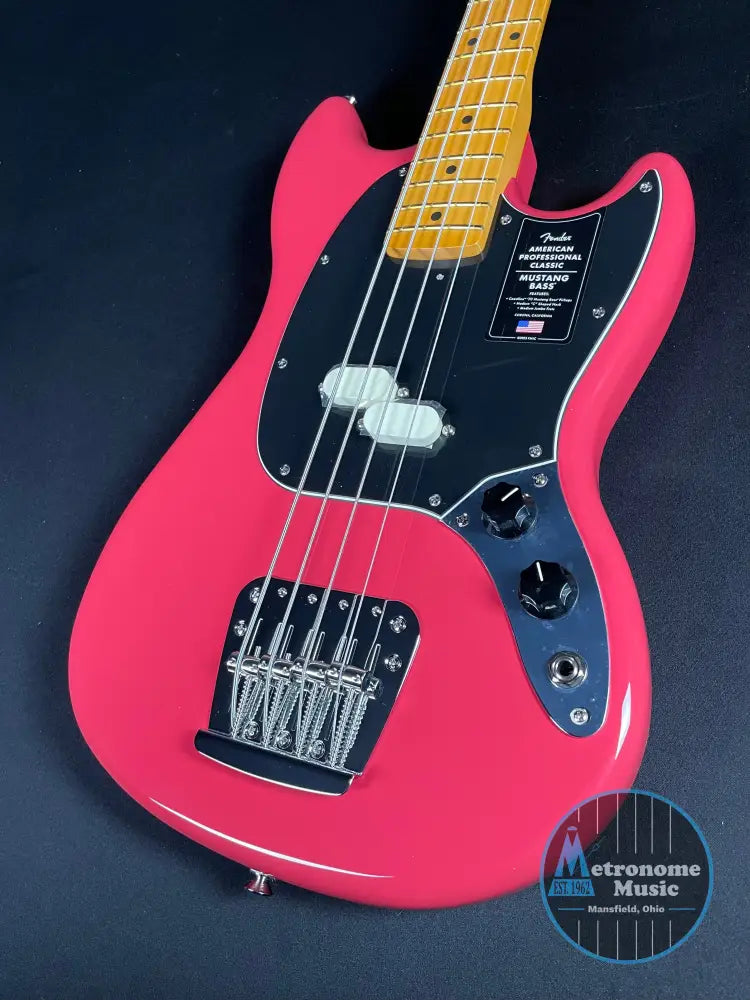Fender American Professional Classic Mustang Bass - Faded Dakota Red