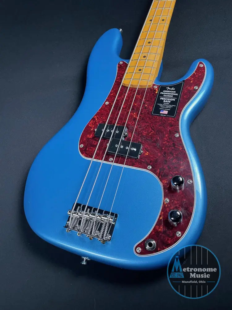 Fender American Professional Classic Precision Bass - Faded Lake Placid Blue - Metronome Music Inc.