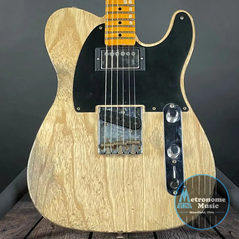 Fender Custom Shop LTD 1953 Telecaster HS, Heavy Relic- Aged Natural (7lbs 3oz) - Metronome Music Inc.