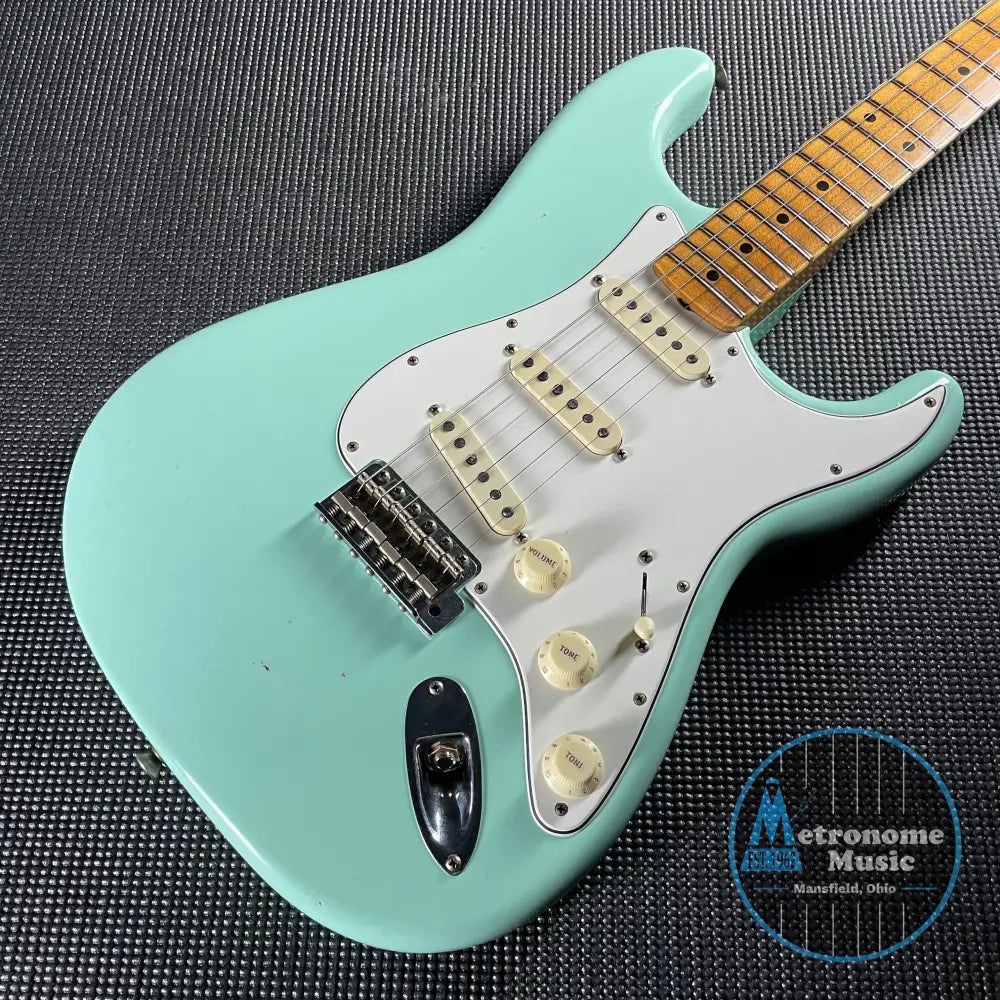 Fender Custom Shop Postmodern Strat, Journeyman Relic, Quartersawn Maple- Aged Surf Green (7lbs 13oz) - Metronome Music Inc.